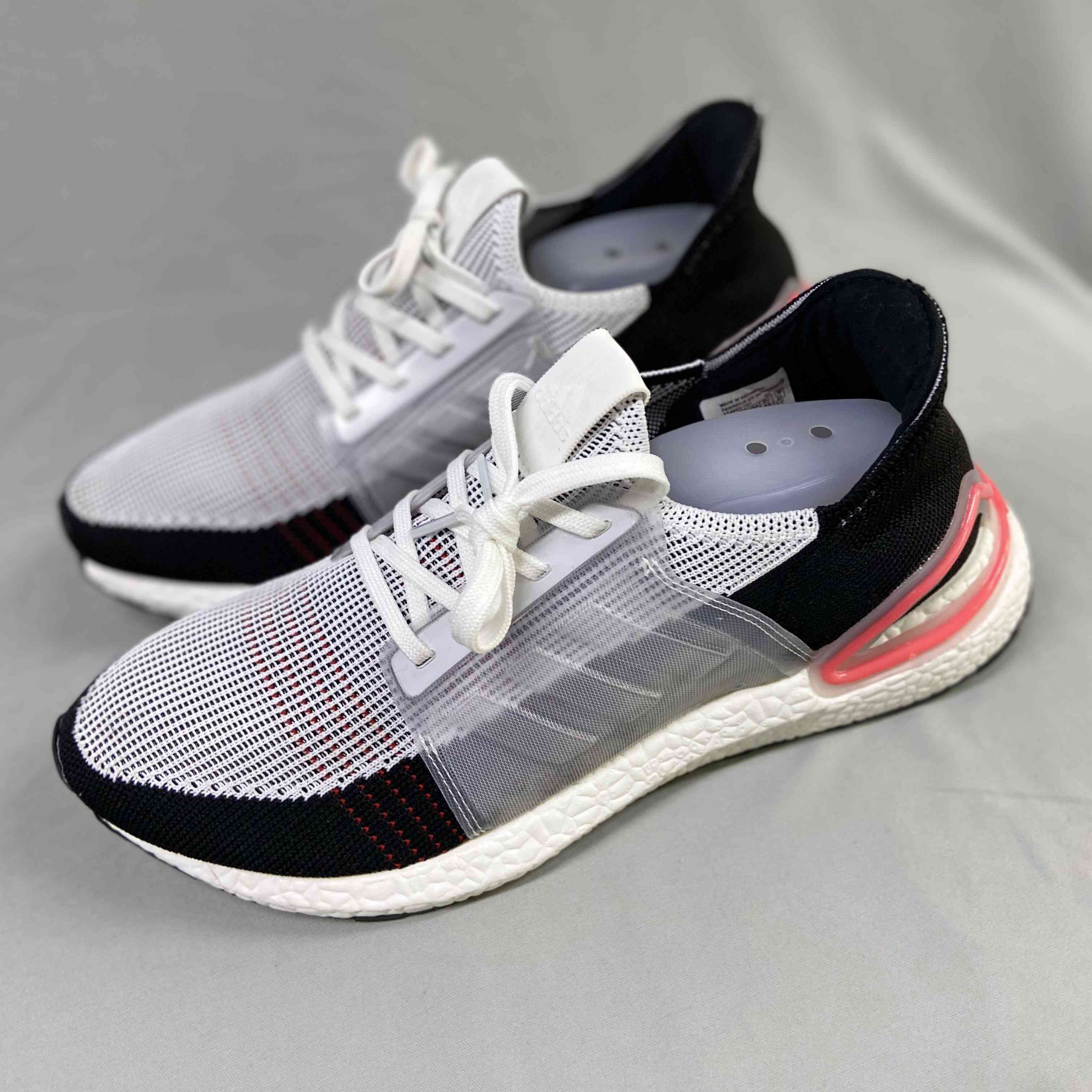 UltraBoost 19 Clear Brown