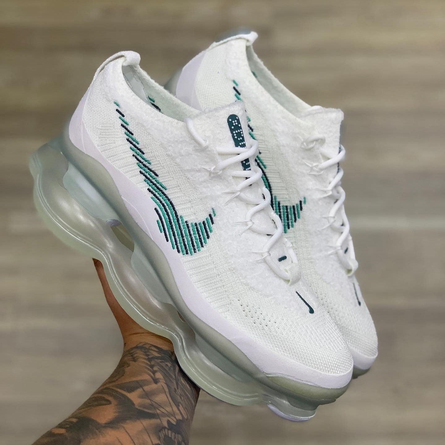 Air Max Scorpion Flyknit White Clear Emerald