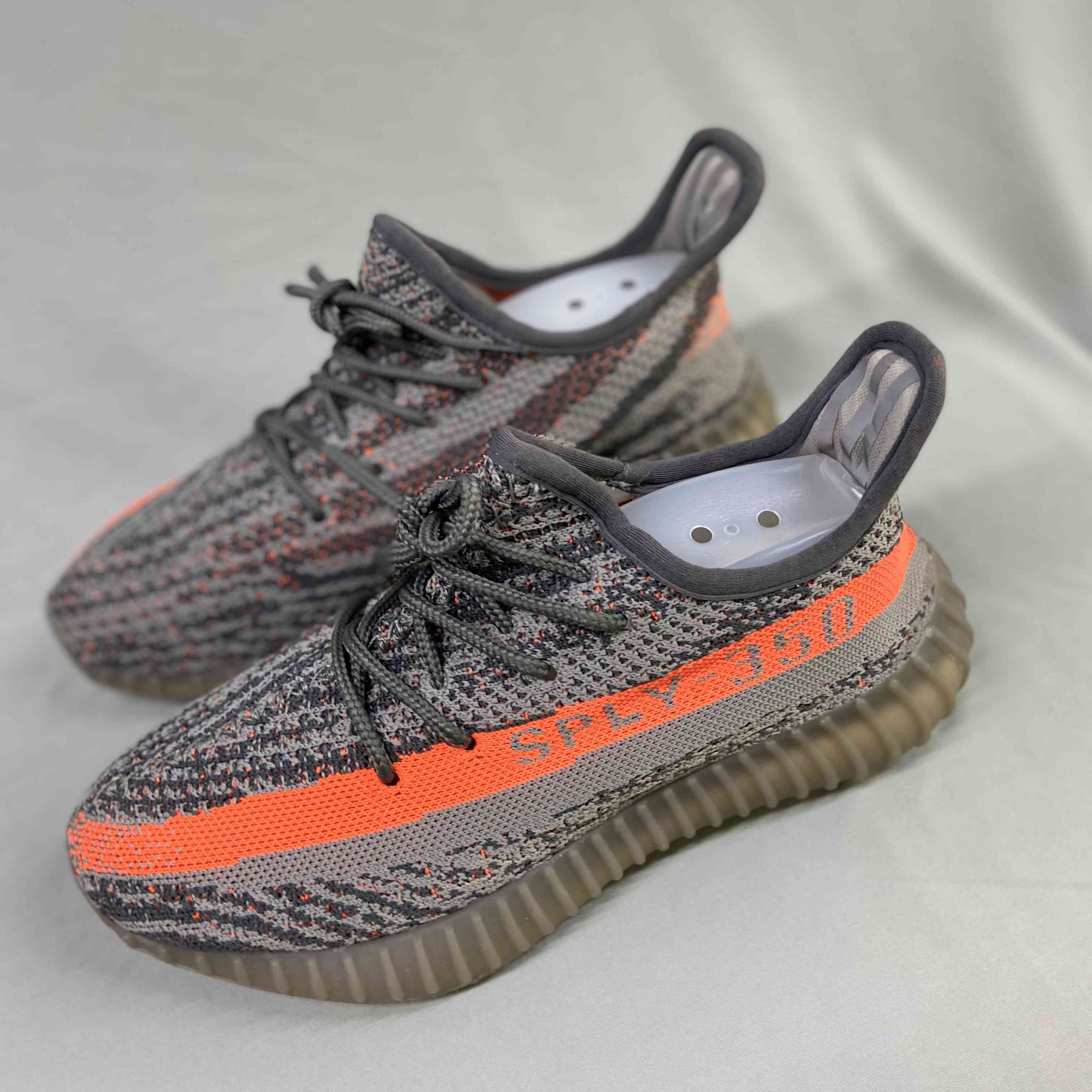 Yeezy Boost 350 v2 Beluga