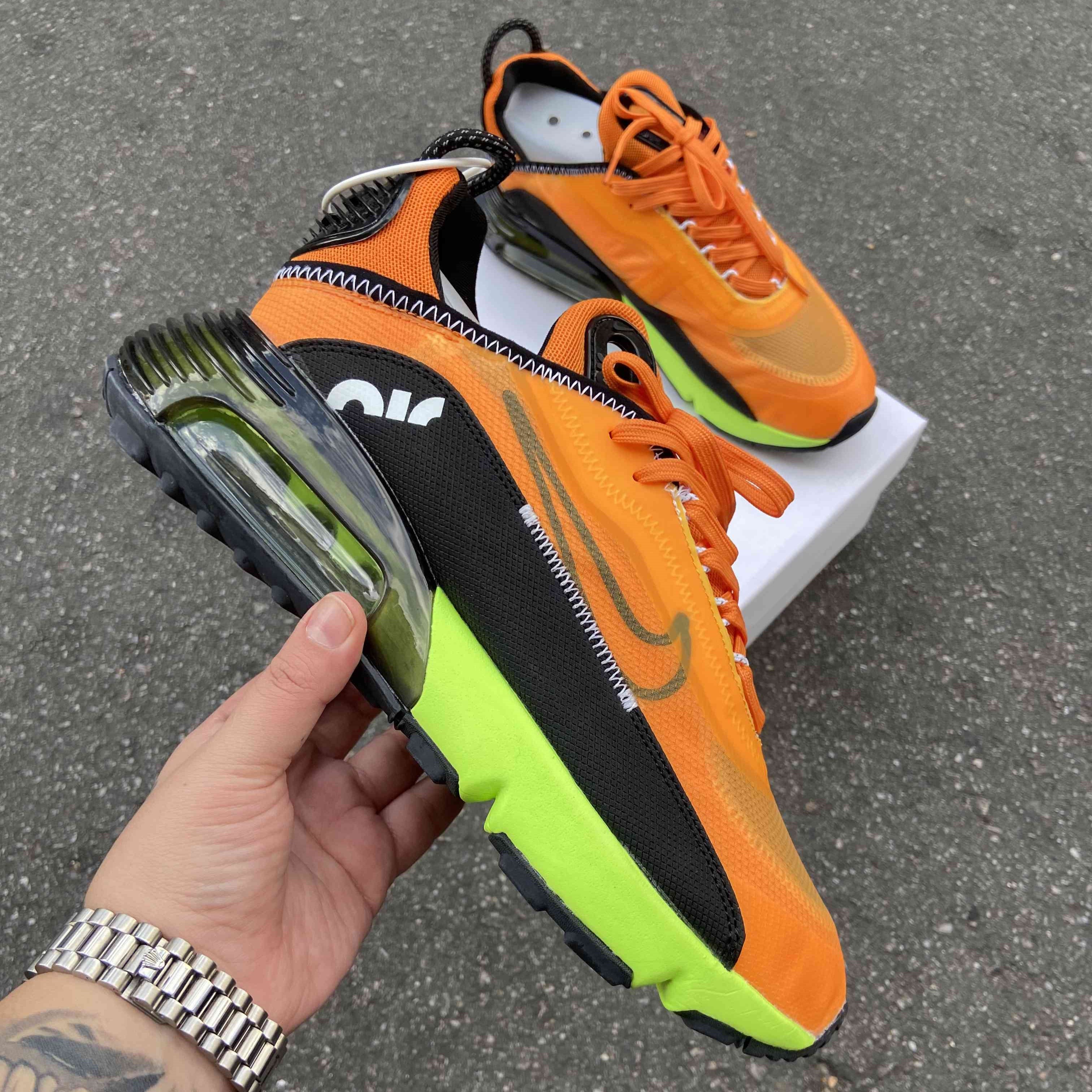 Air Max 2090 Black Orange
