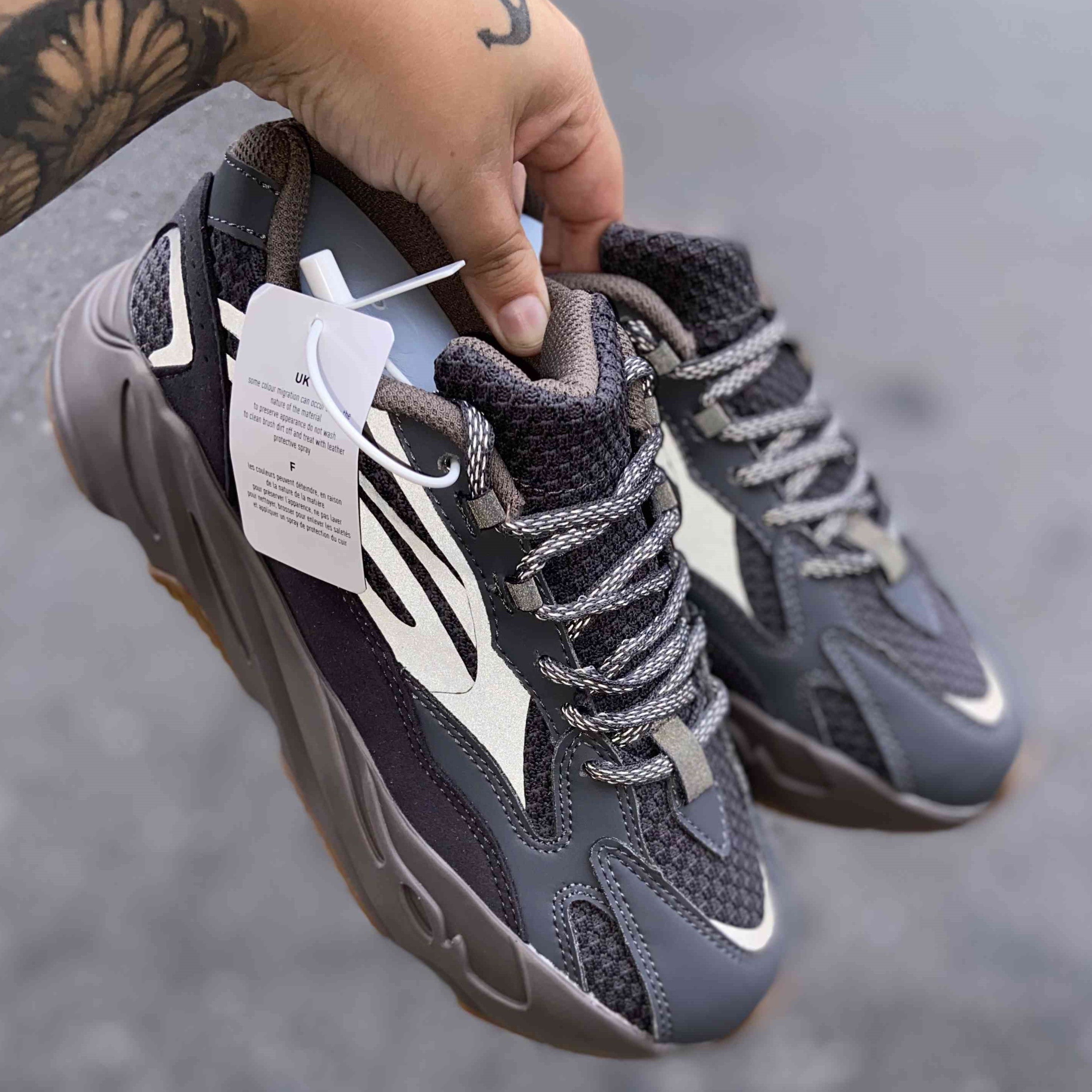 Yeezy Boost 700 v2 Geode