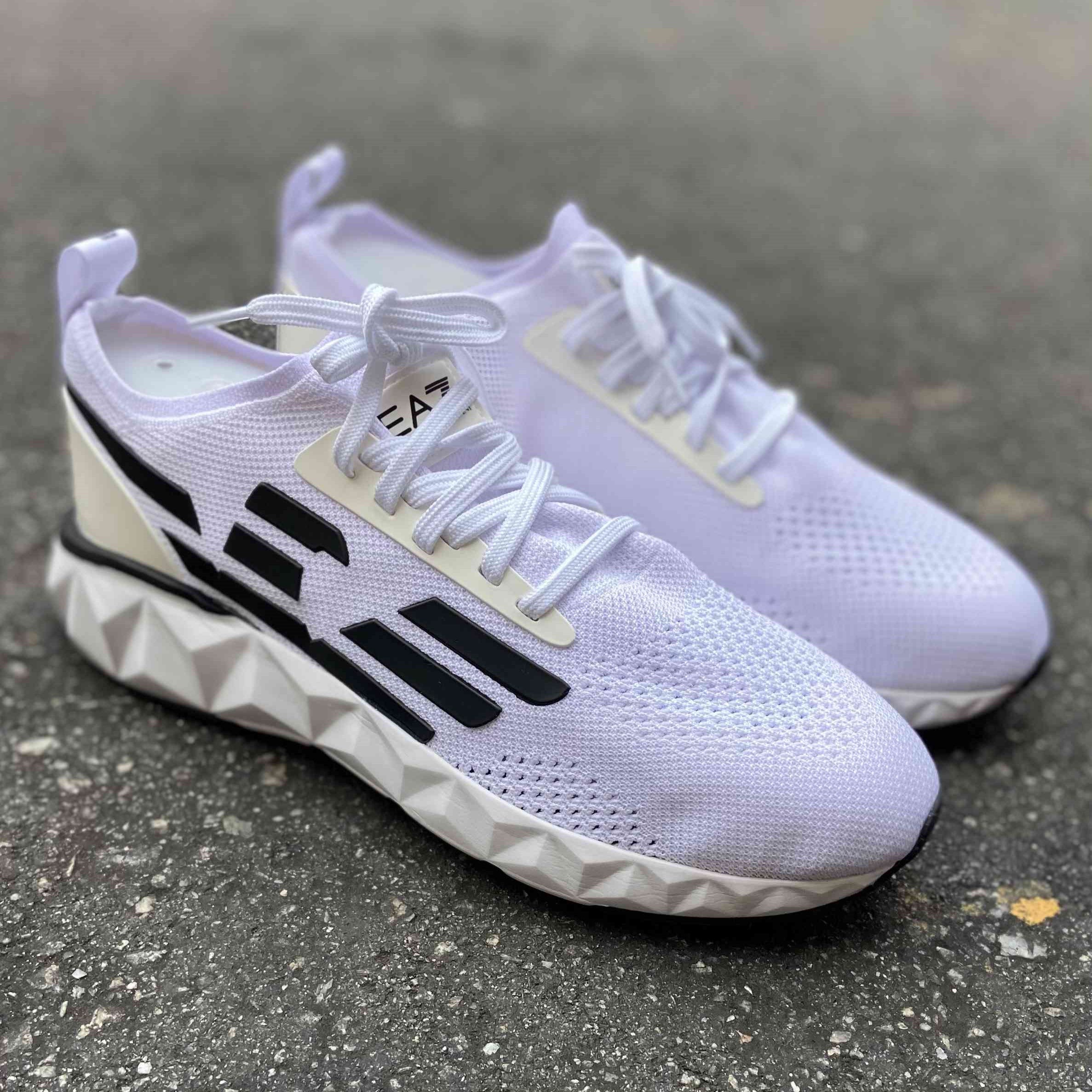 Ultimate C2 Combat White