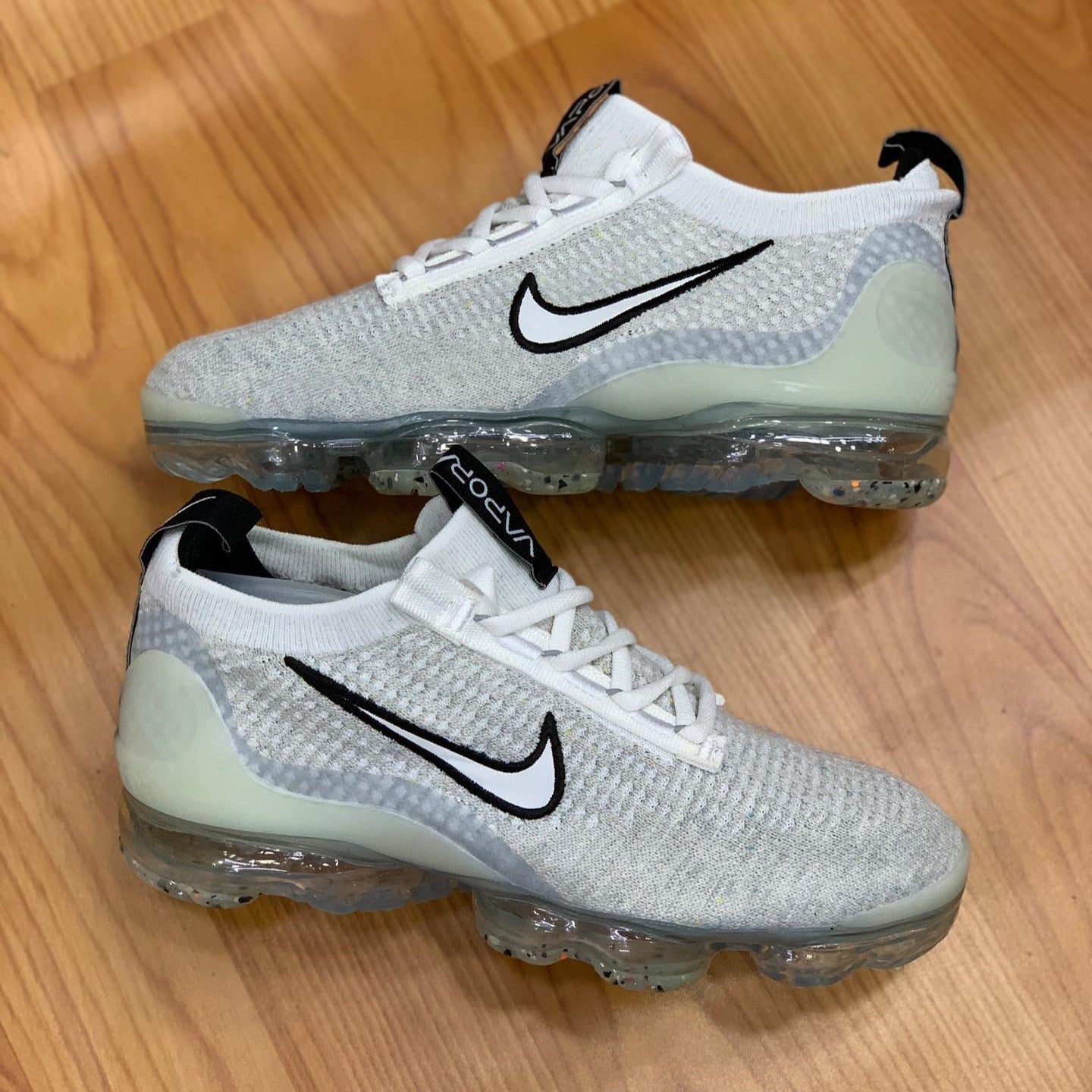 VaporMax 2021 Flyknit Monochrome