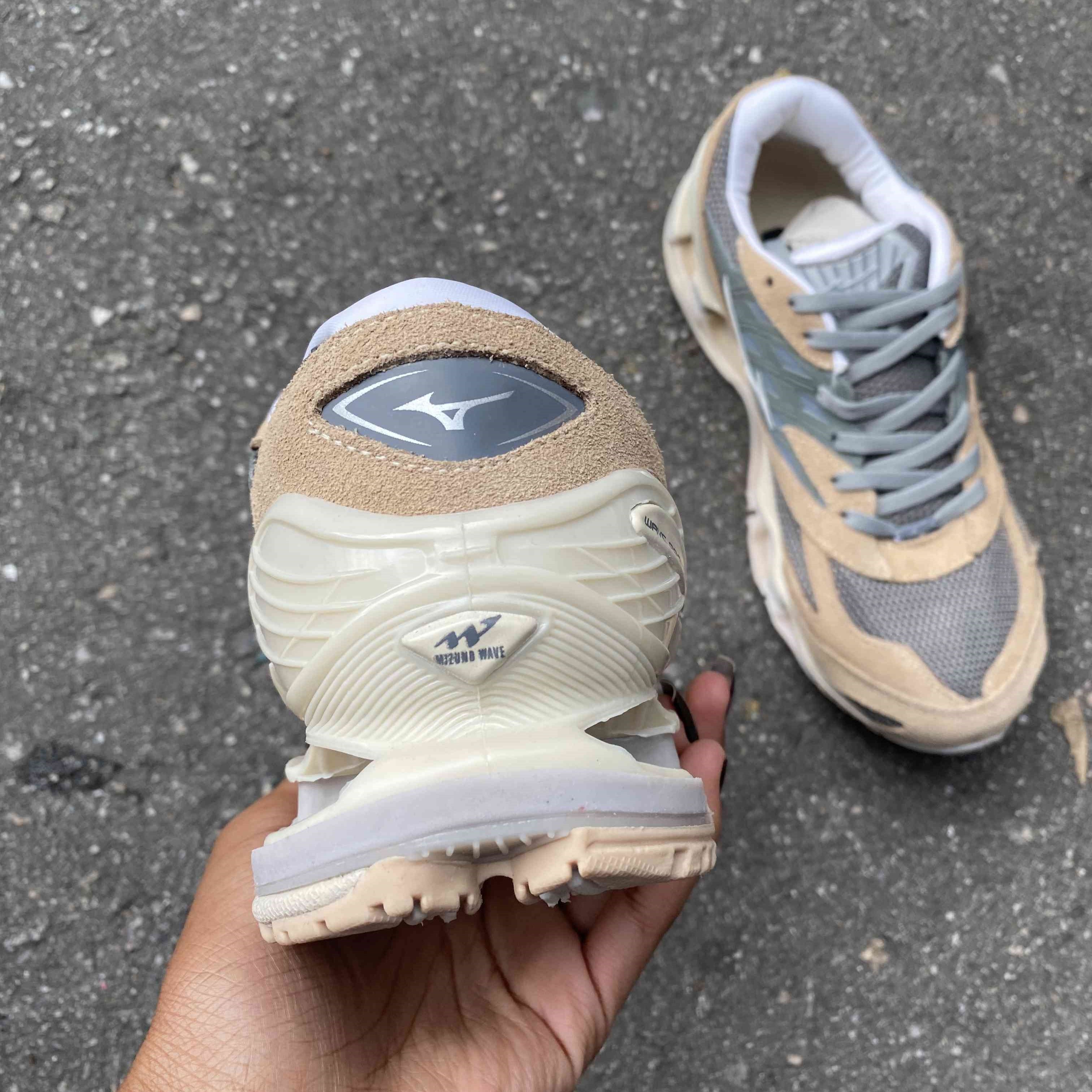 Wave Prophecy LS Beige