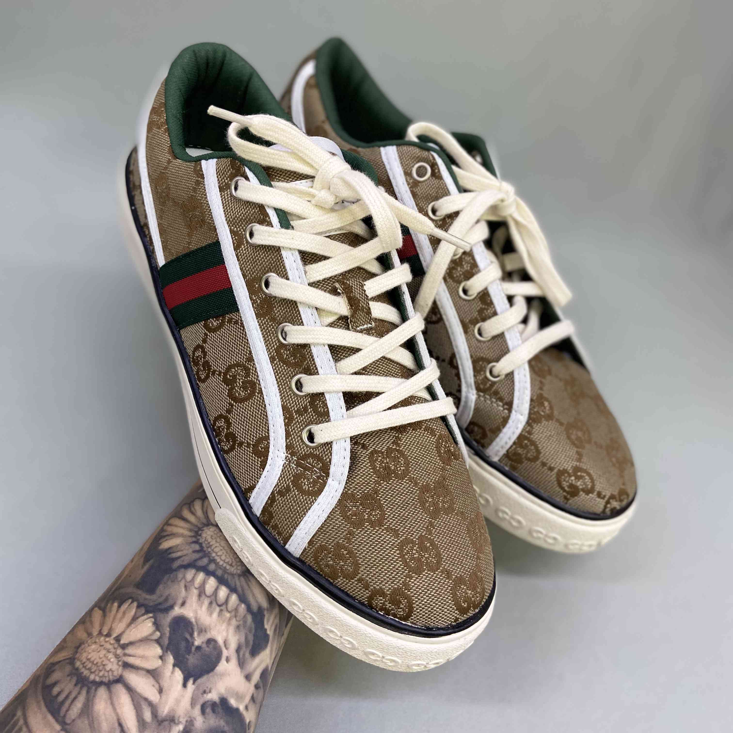 Men's GG Gucci Tennis 1977 Beige