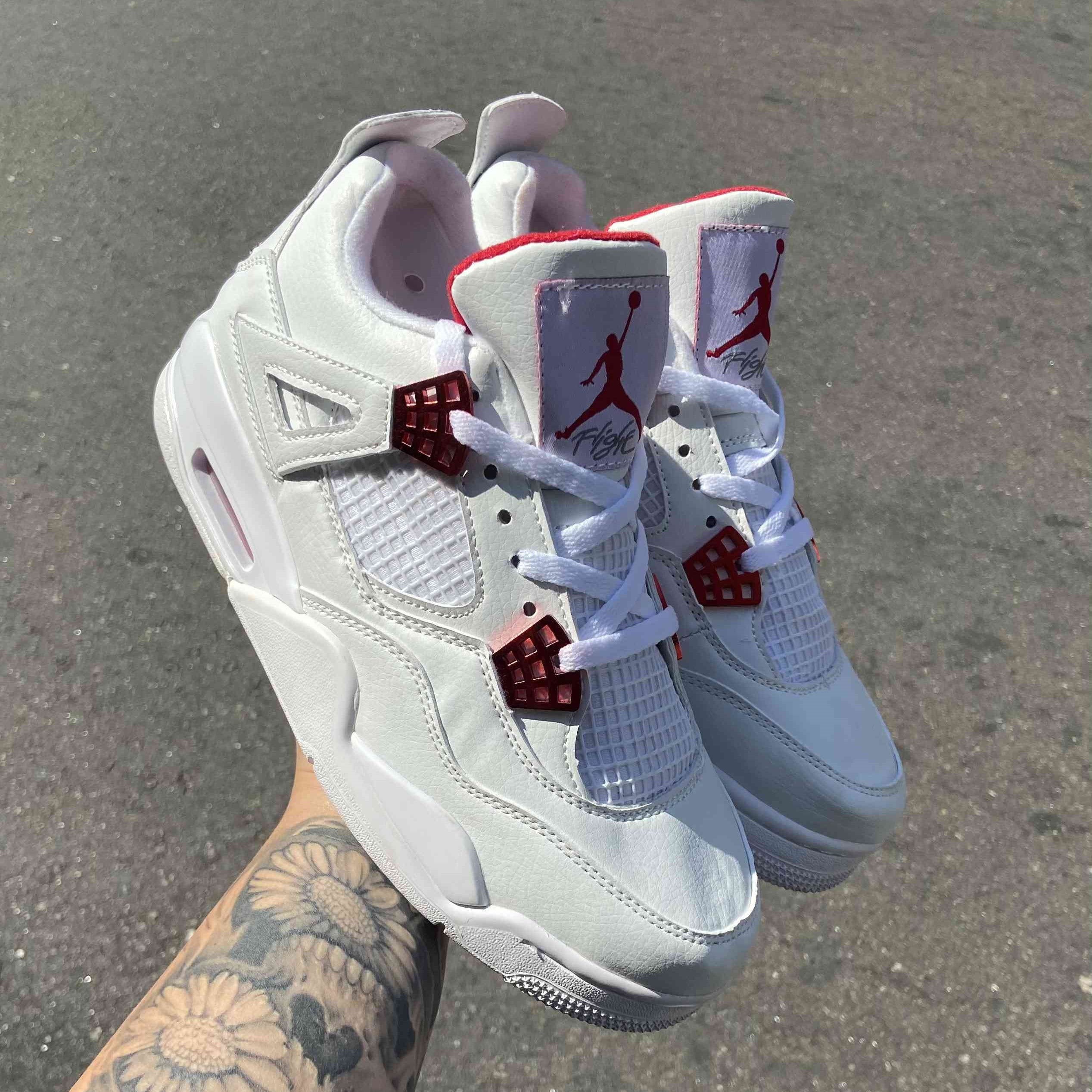 Air Jordan 4 Retro Red Metallic