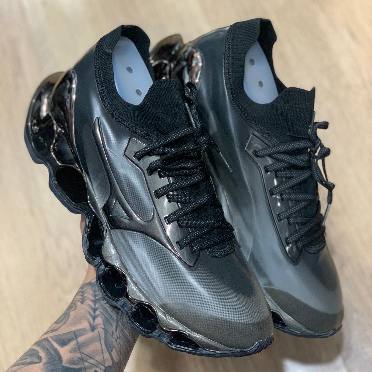 Wave Prophecy X Hajime Sorayama Dark Metalic