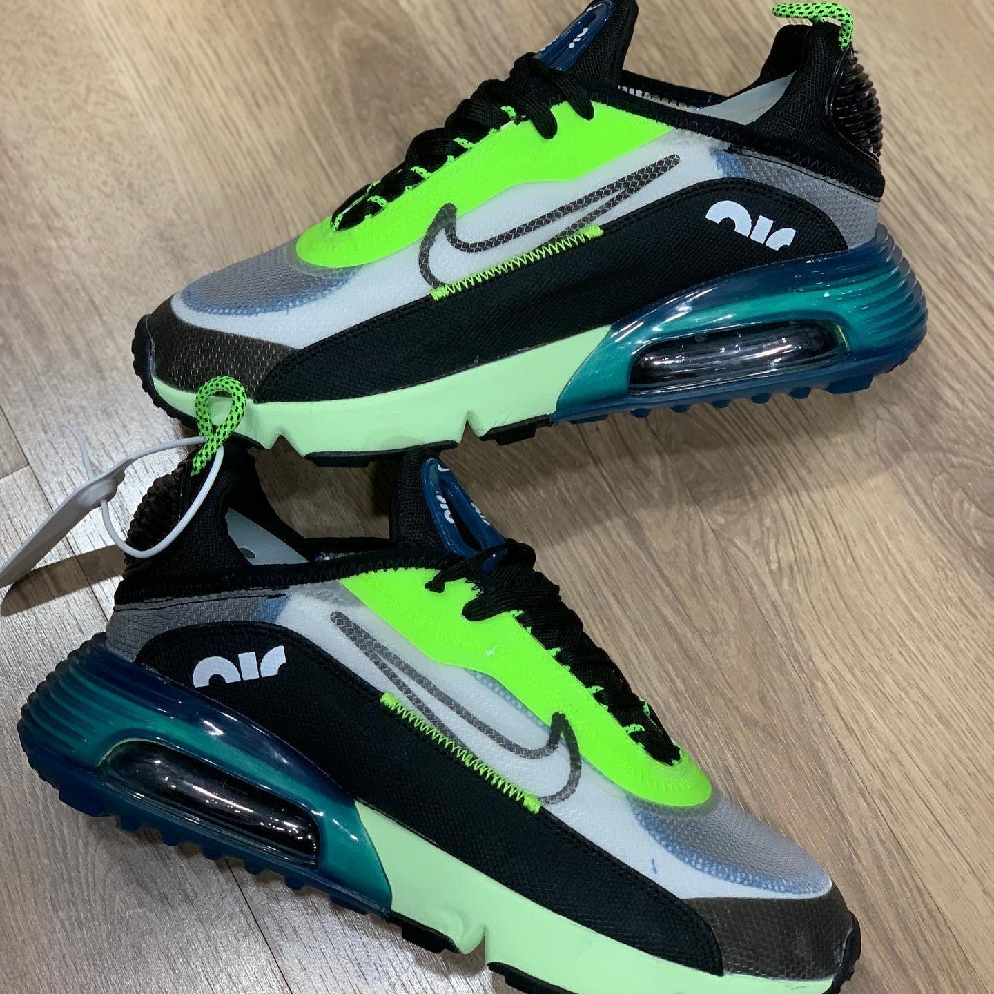 Air Max 2090 Volt Blue