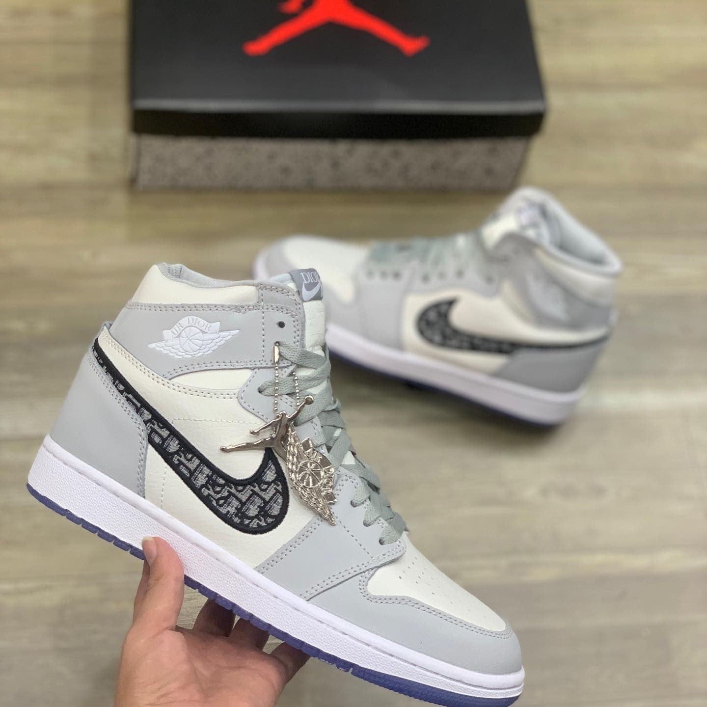 Dior x Air Jordan 1 High