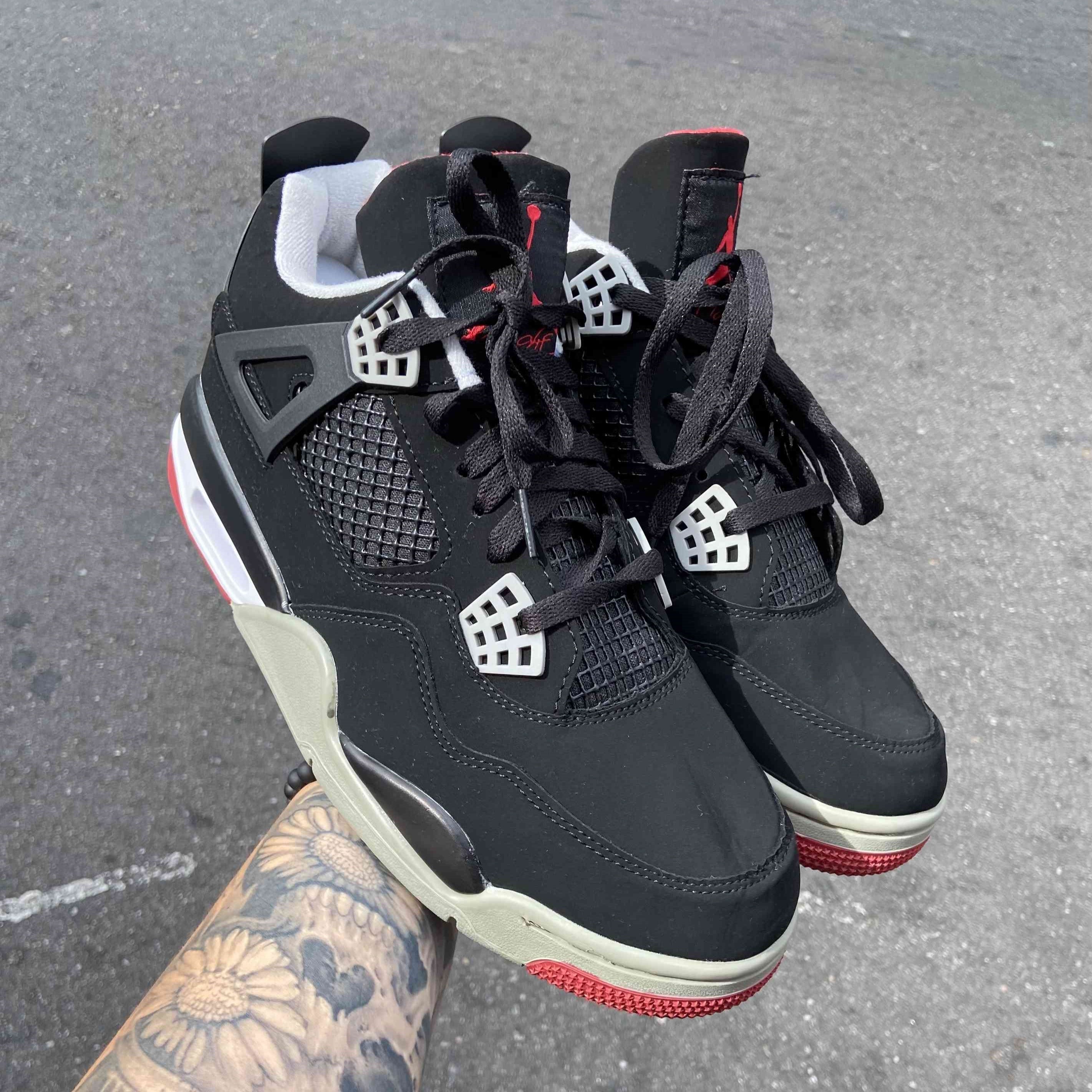 Air Jordan 4 Retro OG TD Bred