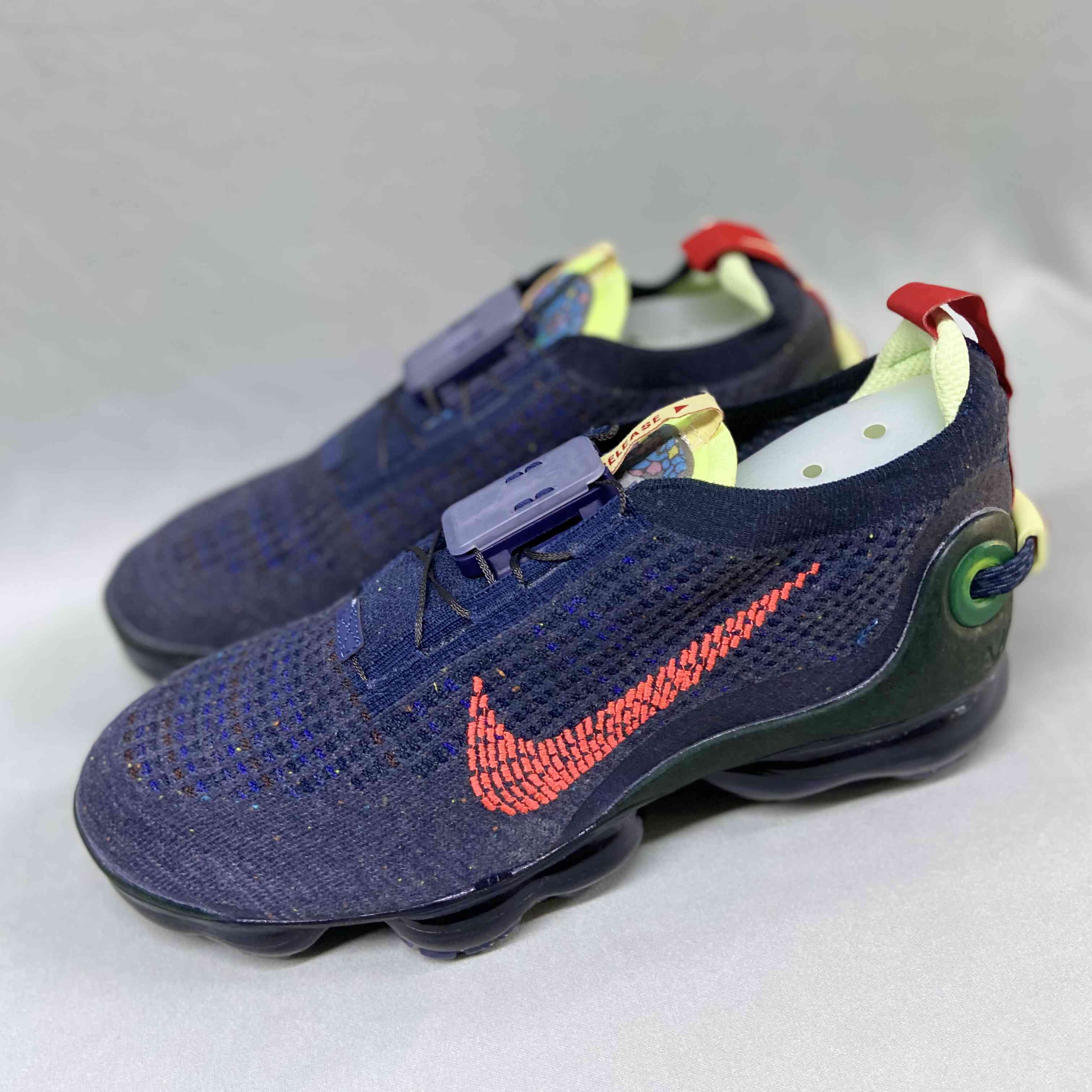 VaporMax 2020 GS Obsidian Siren Red