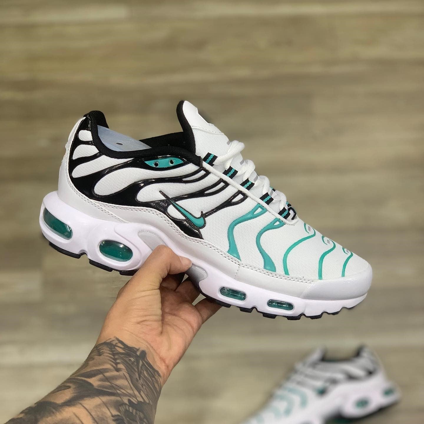 Air Max Plus TN Atmos White Hyper Jade