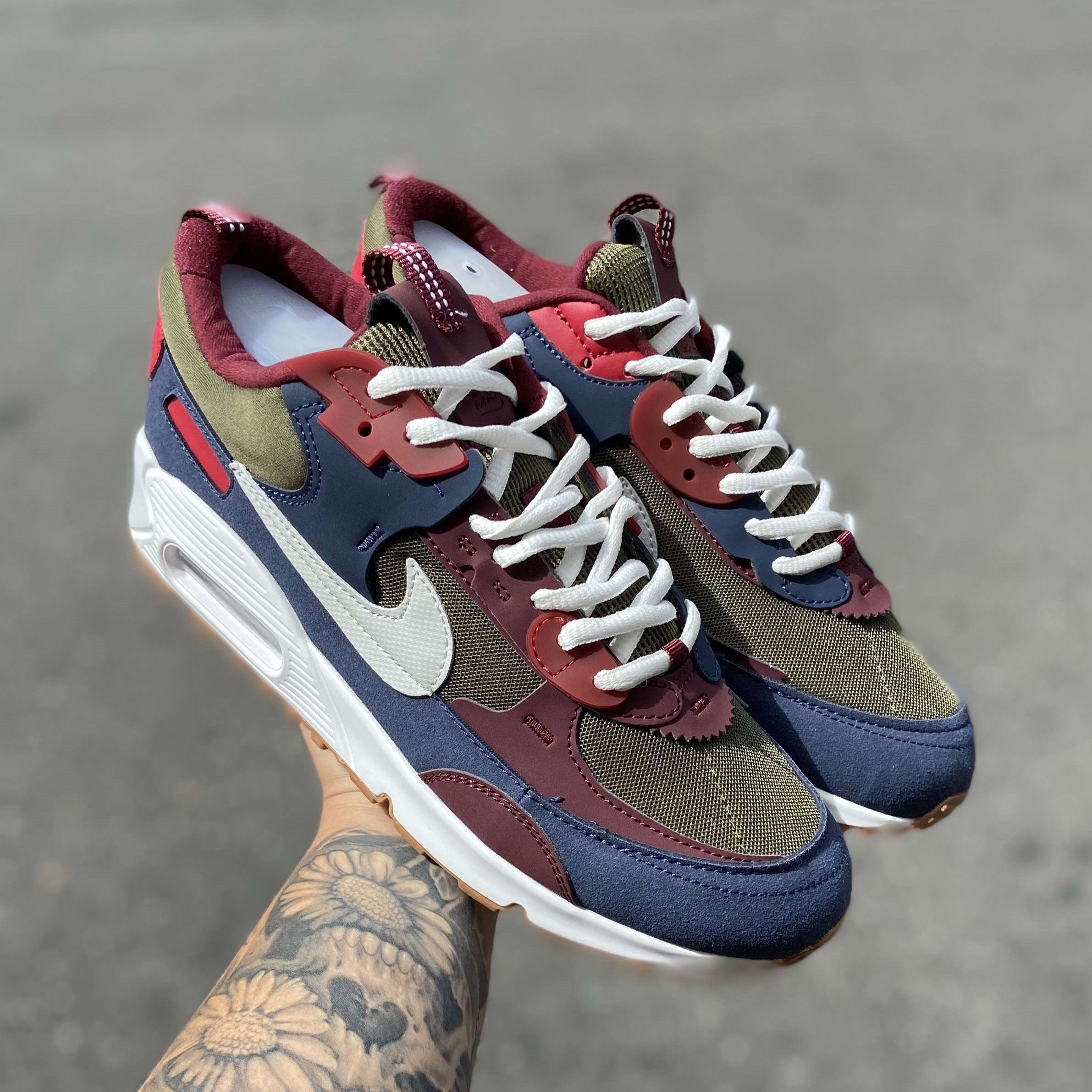 Air Max 90 Futura Medium Olive Navy Femme