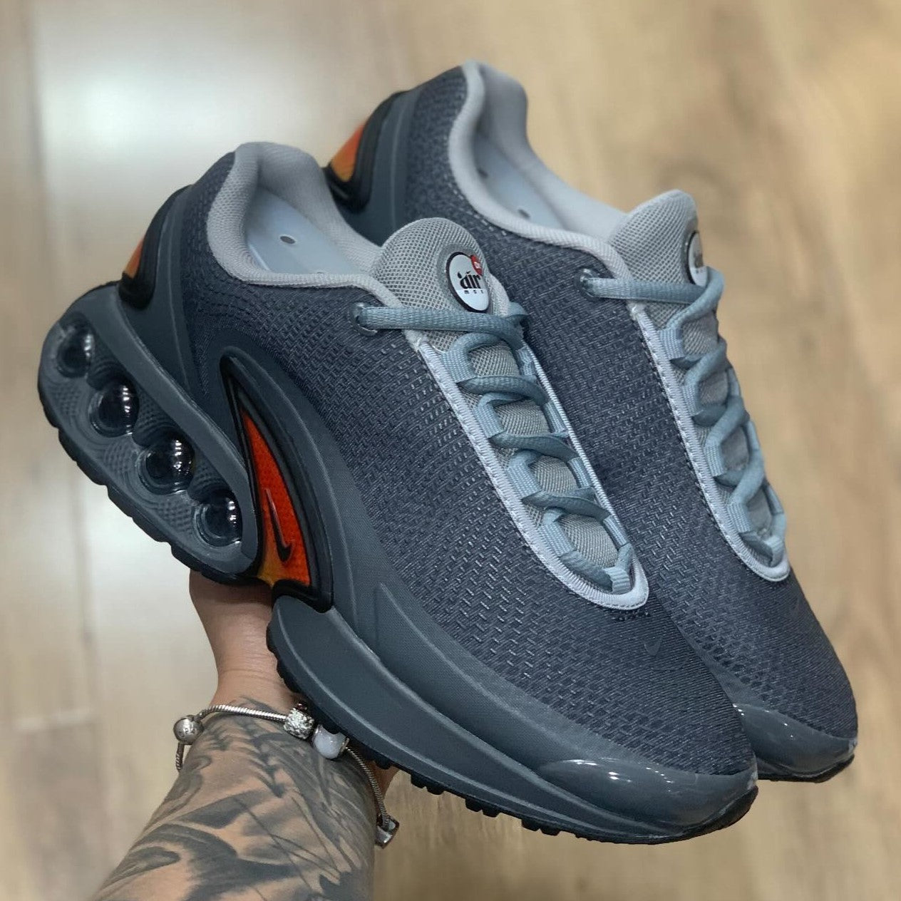 Air Max DN Particle Grey