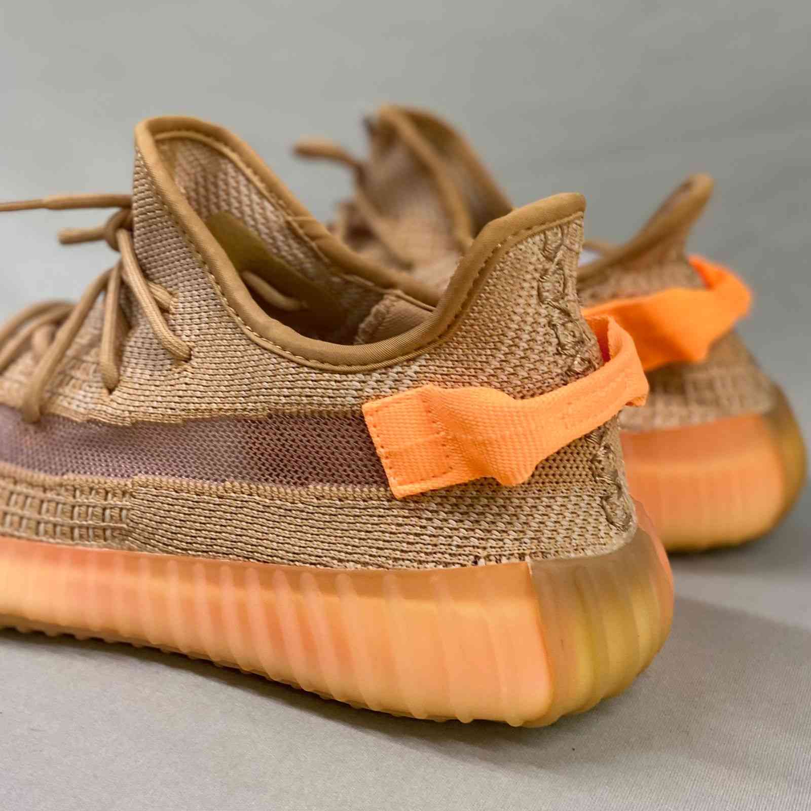 Yeezy Boost 350 v2 Clay