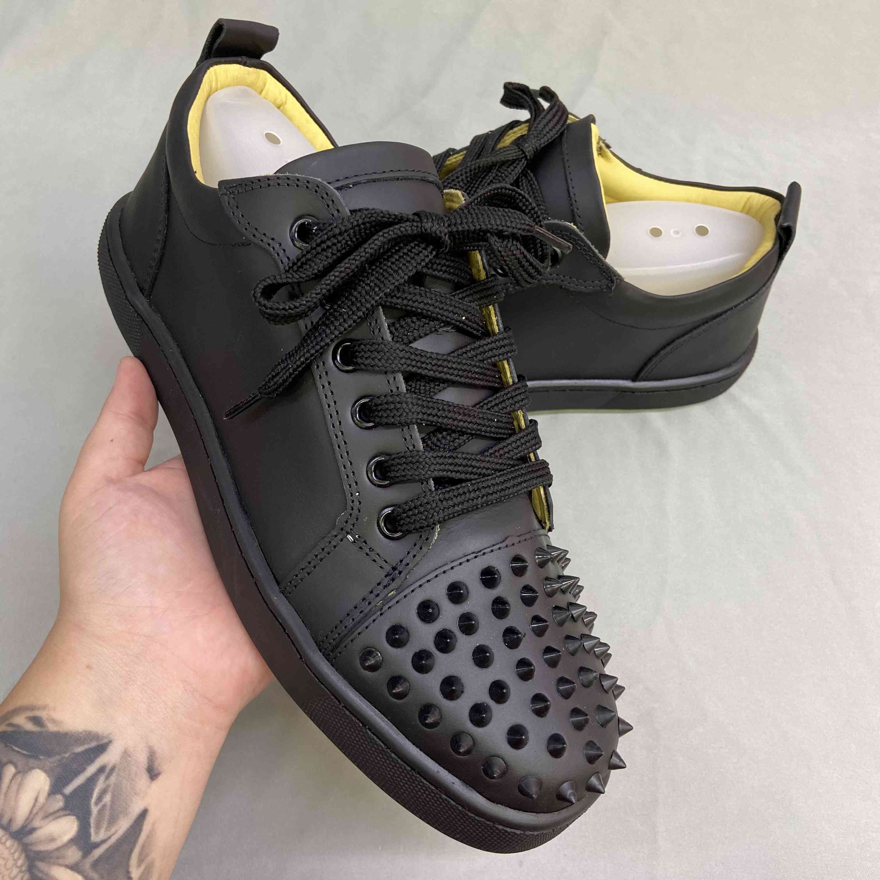 Christian Louboutin Vieira Spikes Black