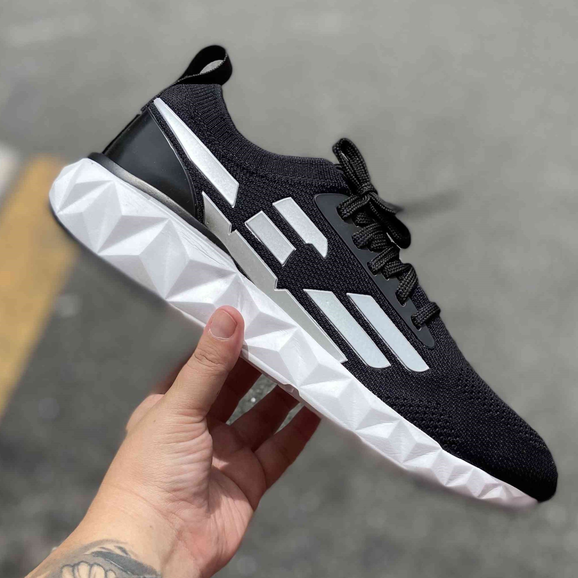 Ultimate C2 Combat Black