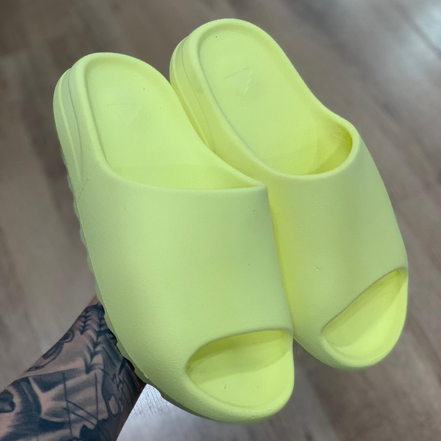 Yeezy Slide Glow Green