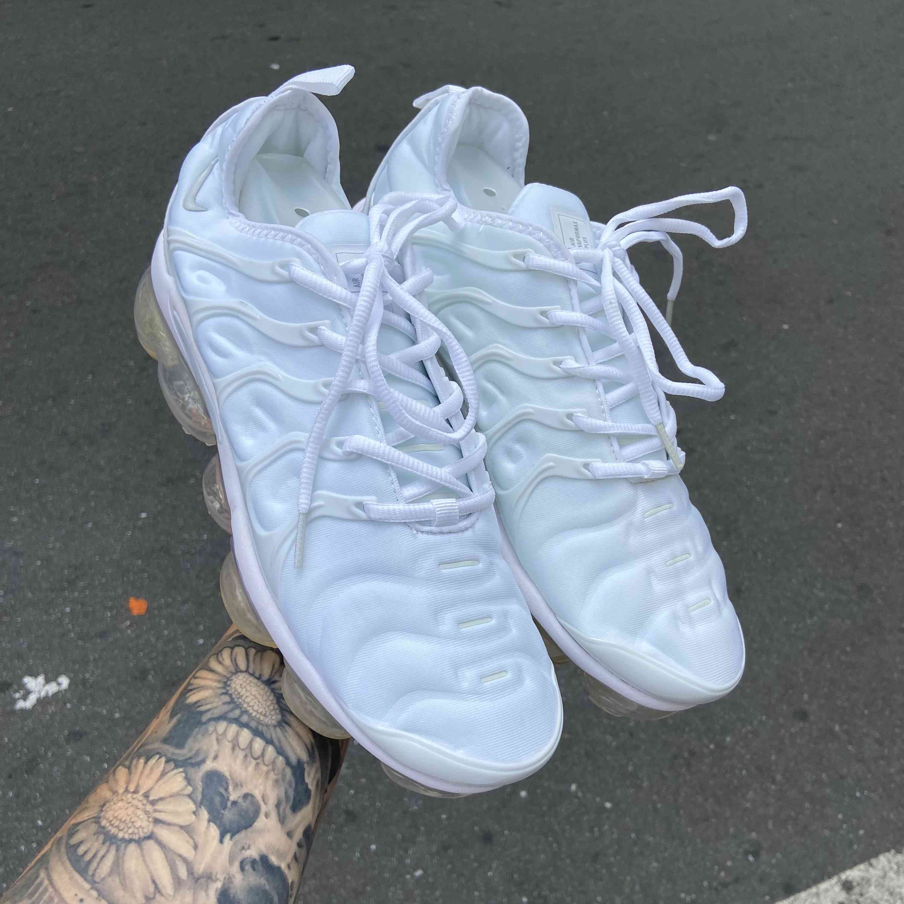 VaporMax Plus White Platinum