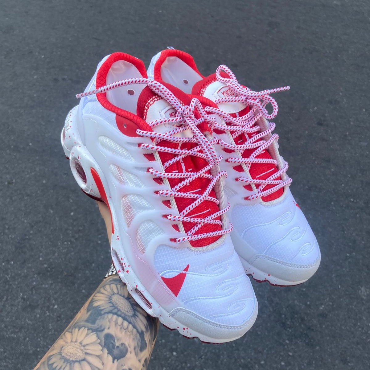 Air Max Terrascape Plus Pure Platinum Gym Red