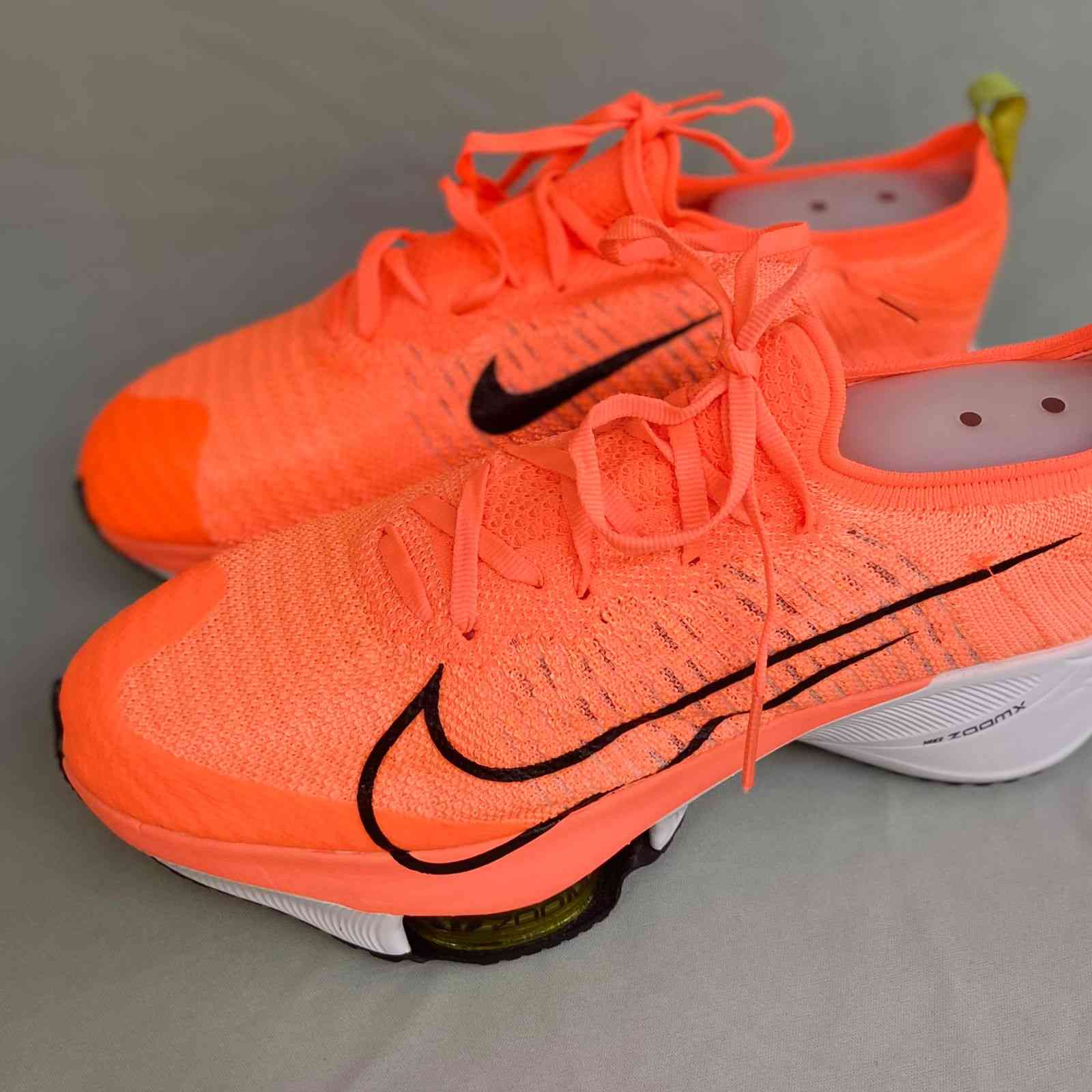 Air Zoom Tempo NEXT Flyknit Bright Mango