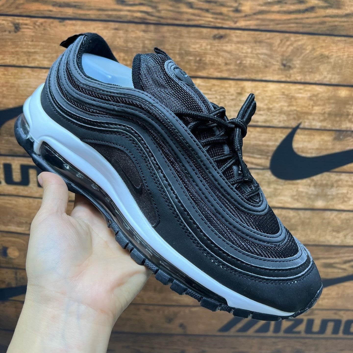 Air Max 97 Metallic Leather Black