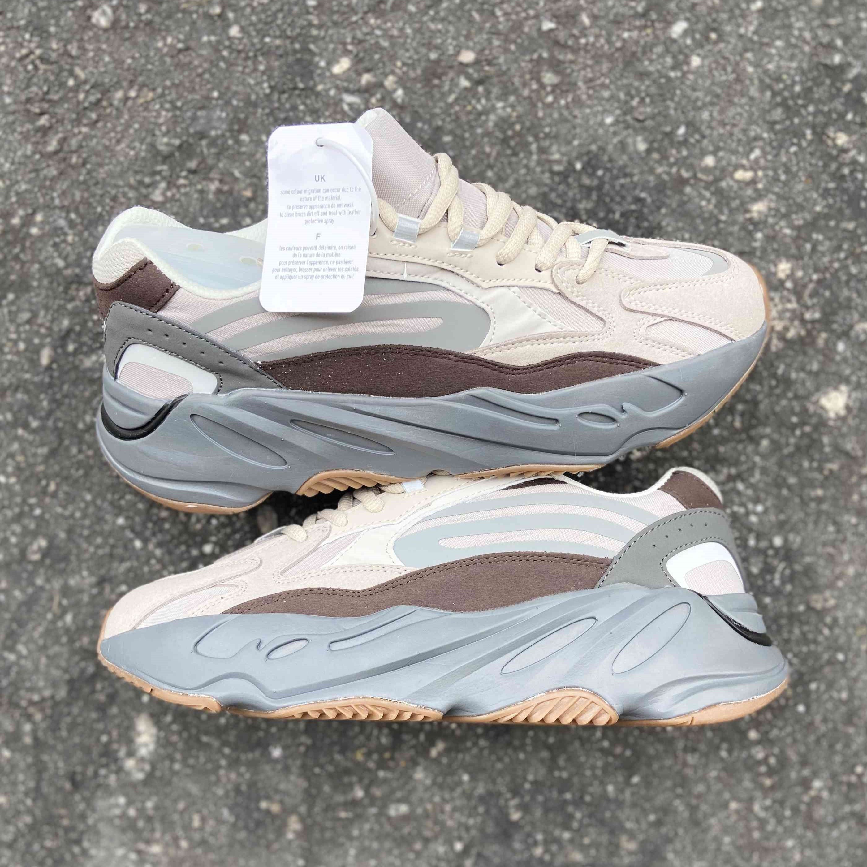 Yeezy Boost 700 v2 Tephra