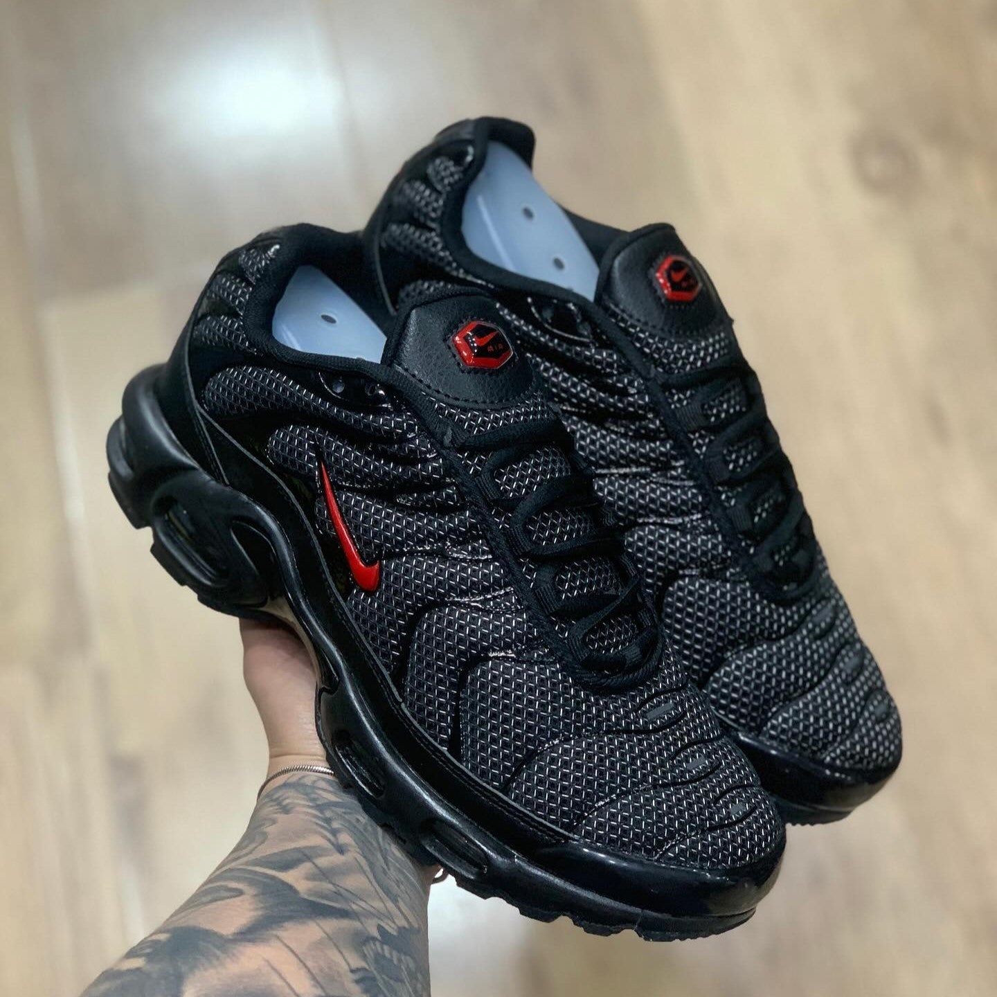 Air Max Plus TN Black University Red Reflective Silver