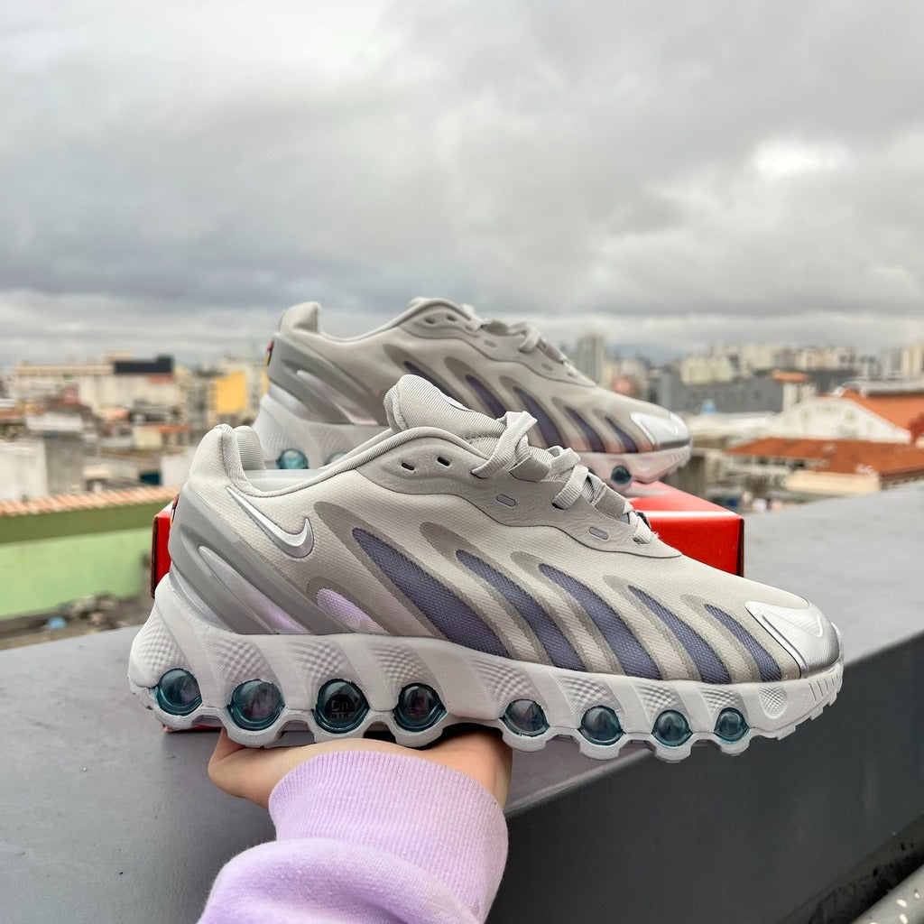 Air Max DN8 Wold Grey Metallic Silver