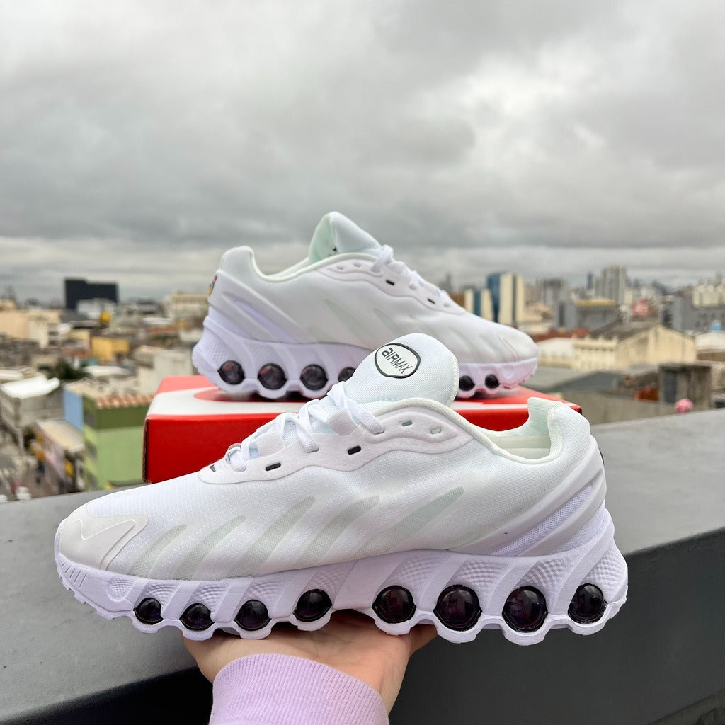 Air Max DN8 Pure Platinum Black