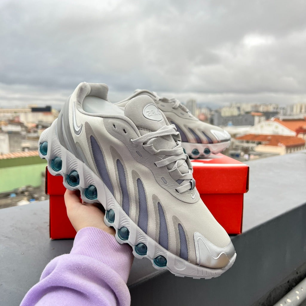 Air Max DN8 Wold Grey Metallic Silver