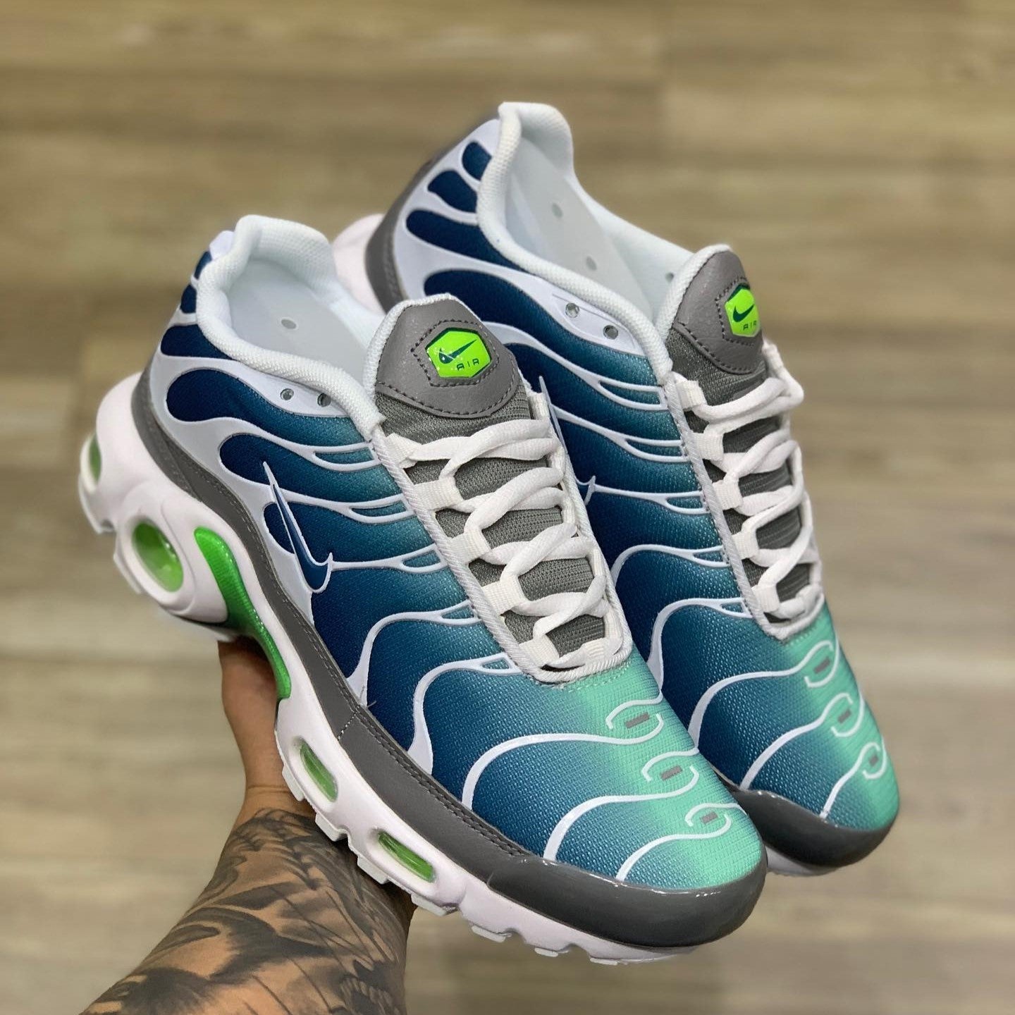 Air Max Plus TN Aurora Green