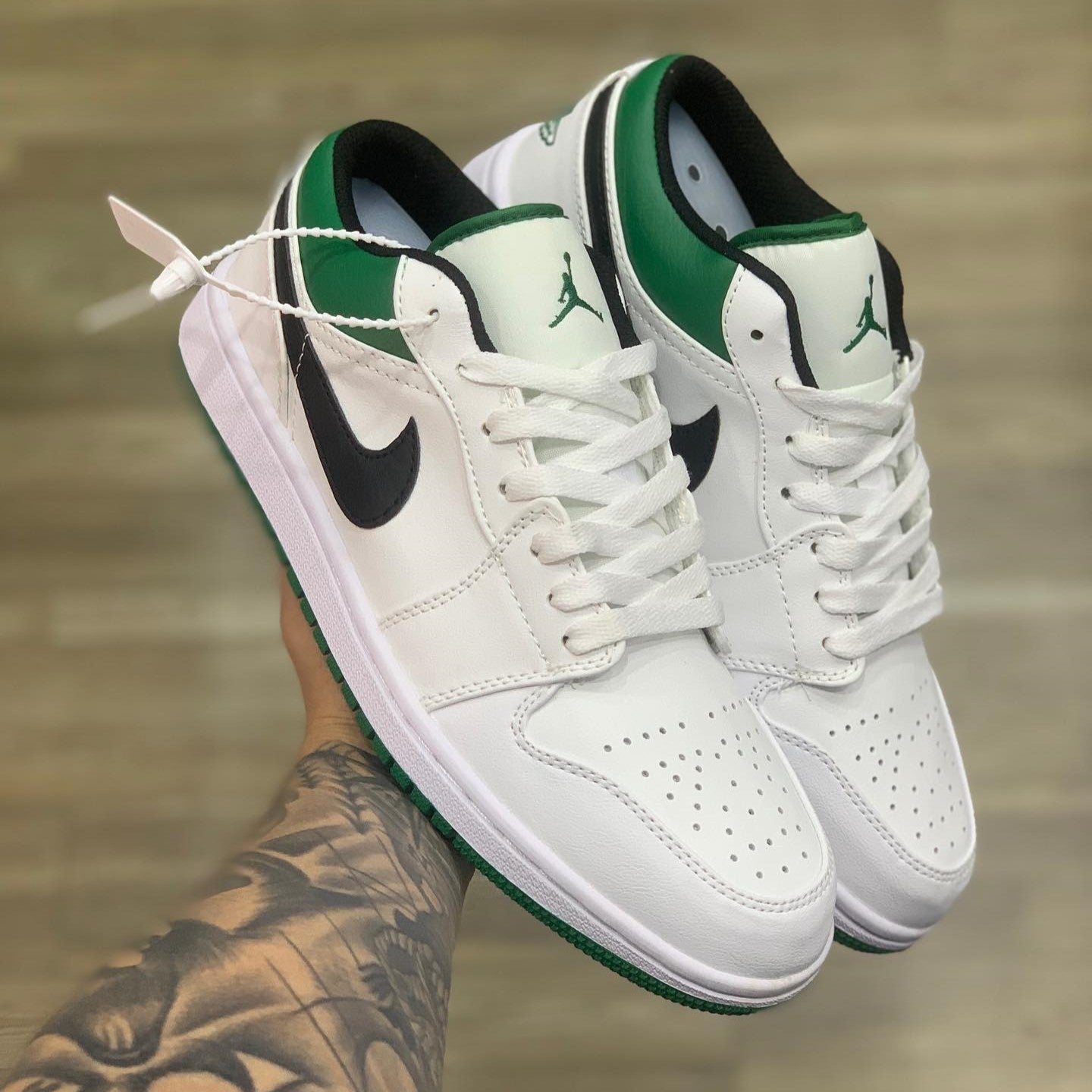 Air Jordan 1 Low White Lucky Green