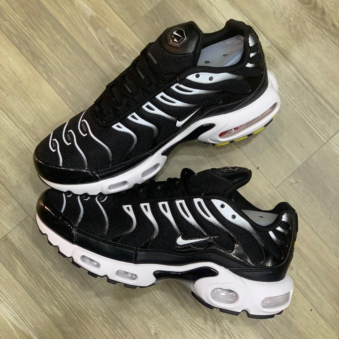 Air Max Plus TN Black White & Reflect Silver
