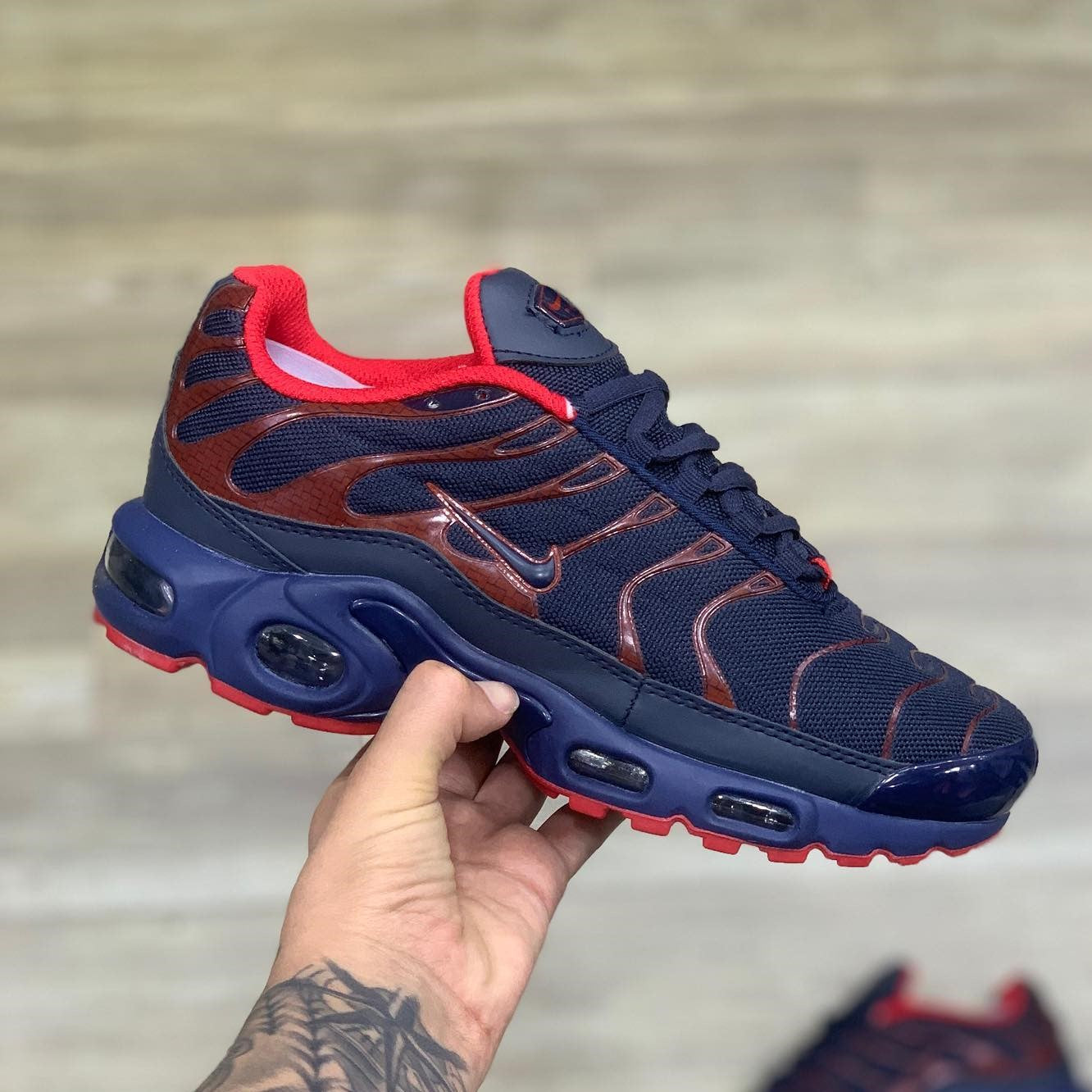 Air Max Plus TN Navy Red