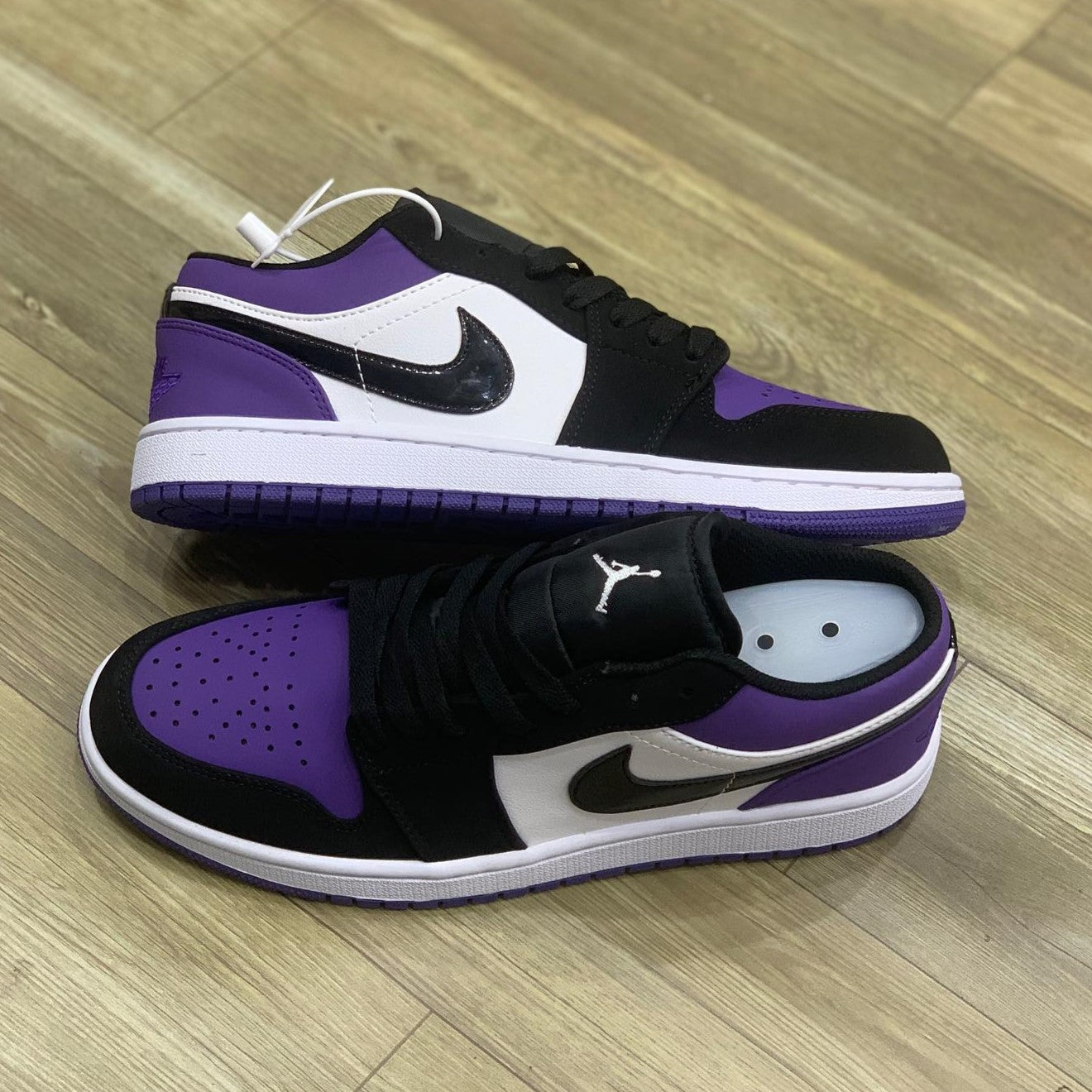 Air Jordan 1 Low Court Purple