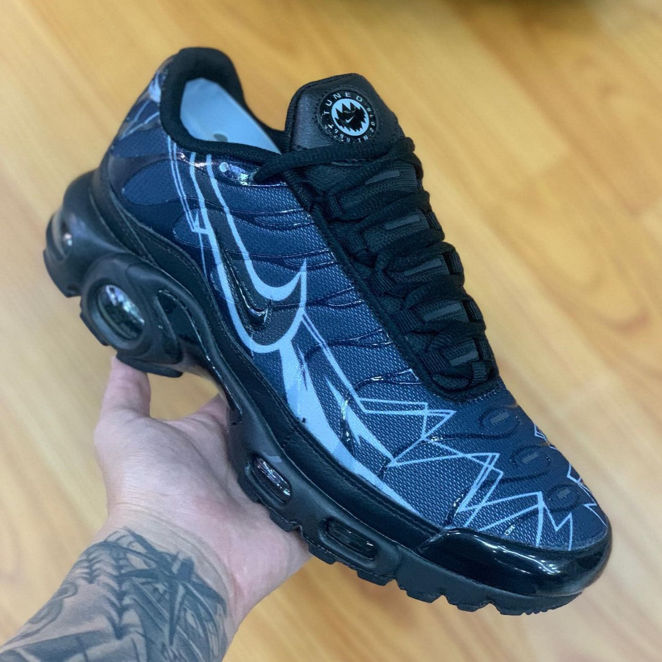 Air Max Plus TN La Requin Black