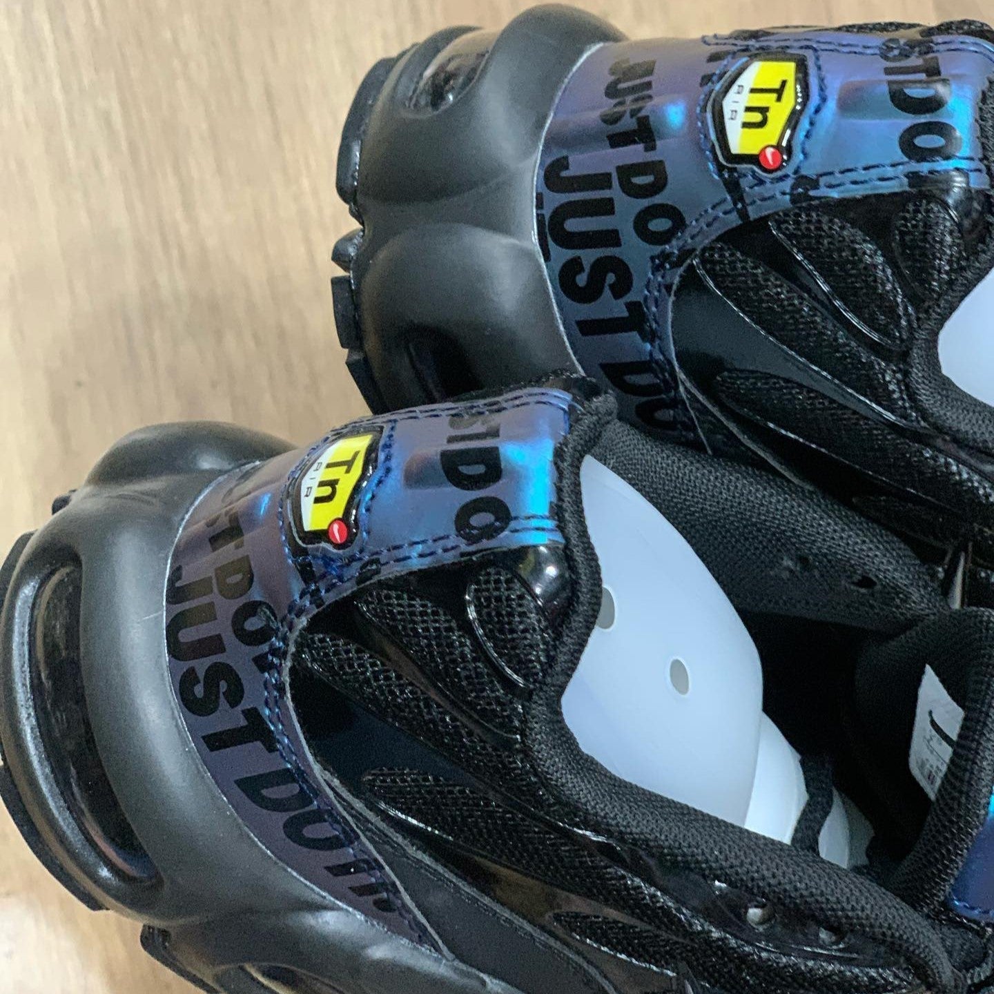 Air Max Plus TN Just Do It Black