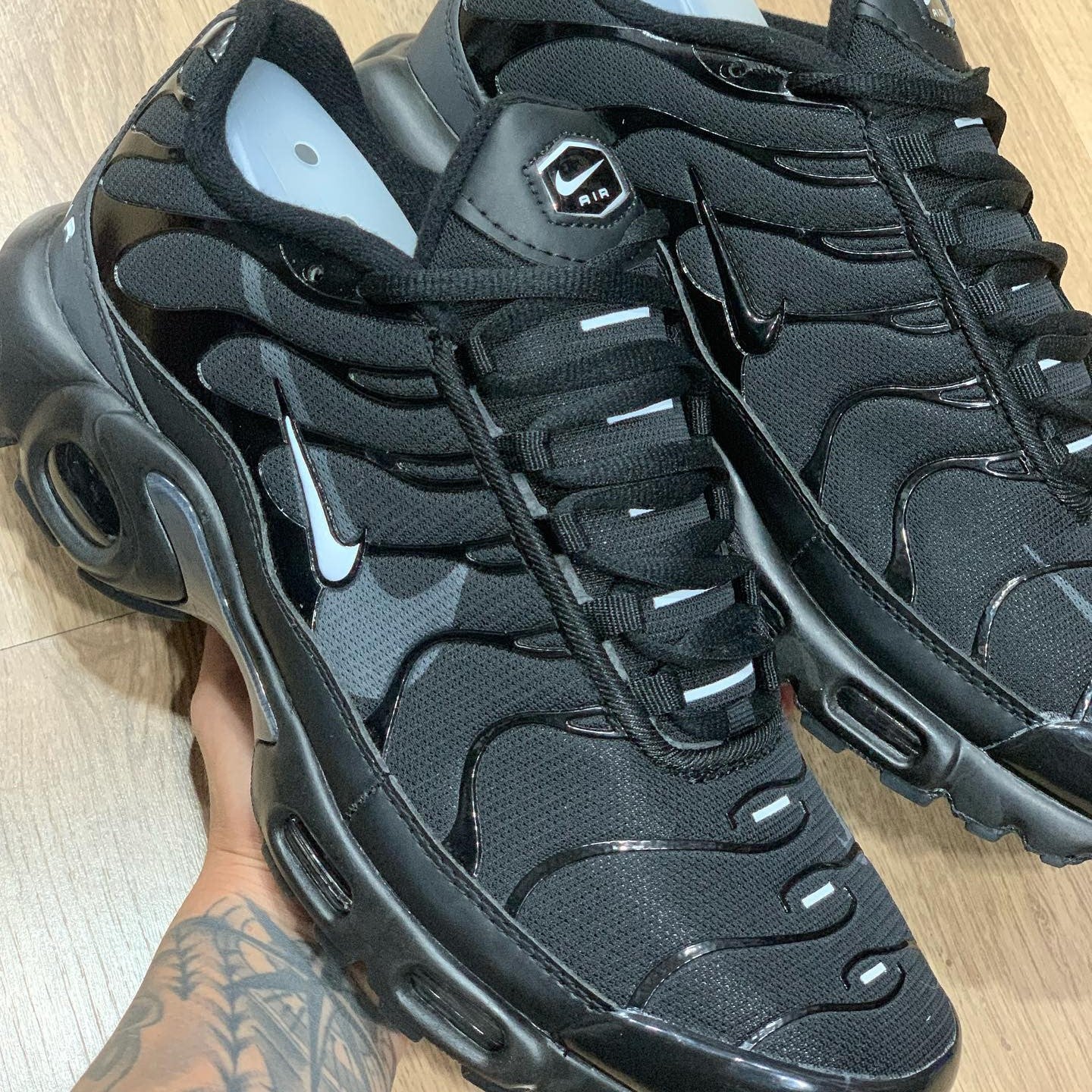Air Max Plus TN Black Double Swoosh