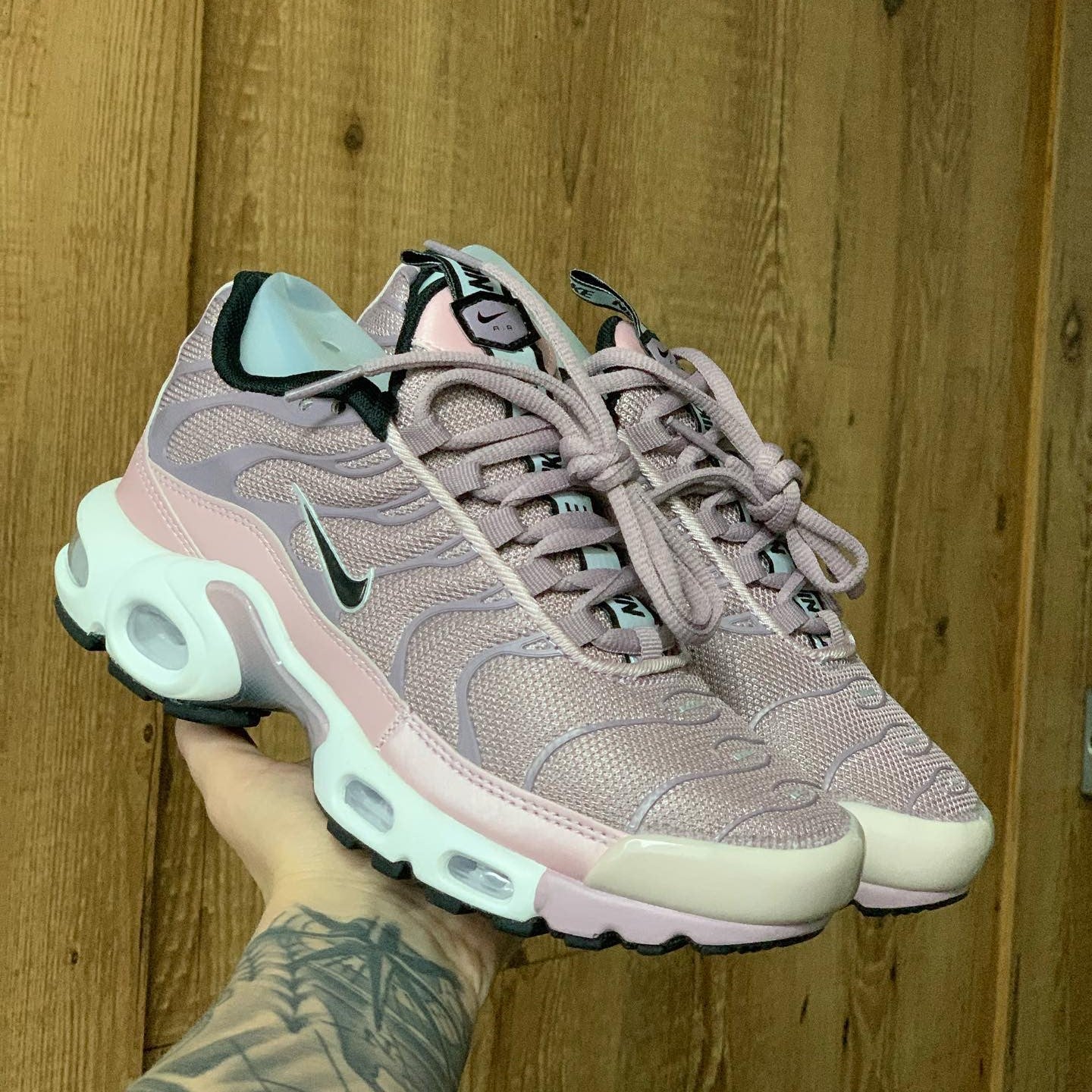 Air Max Plus TN SE Taped