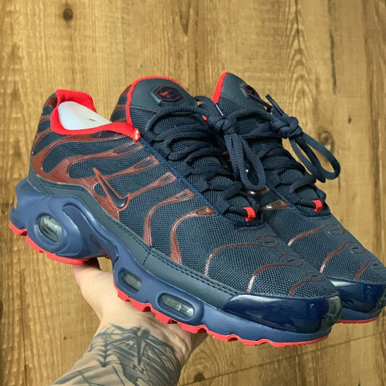 Air Max Plus TN Navy Red