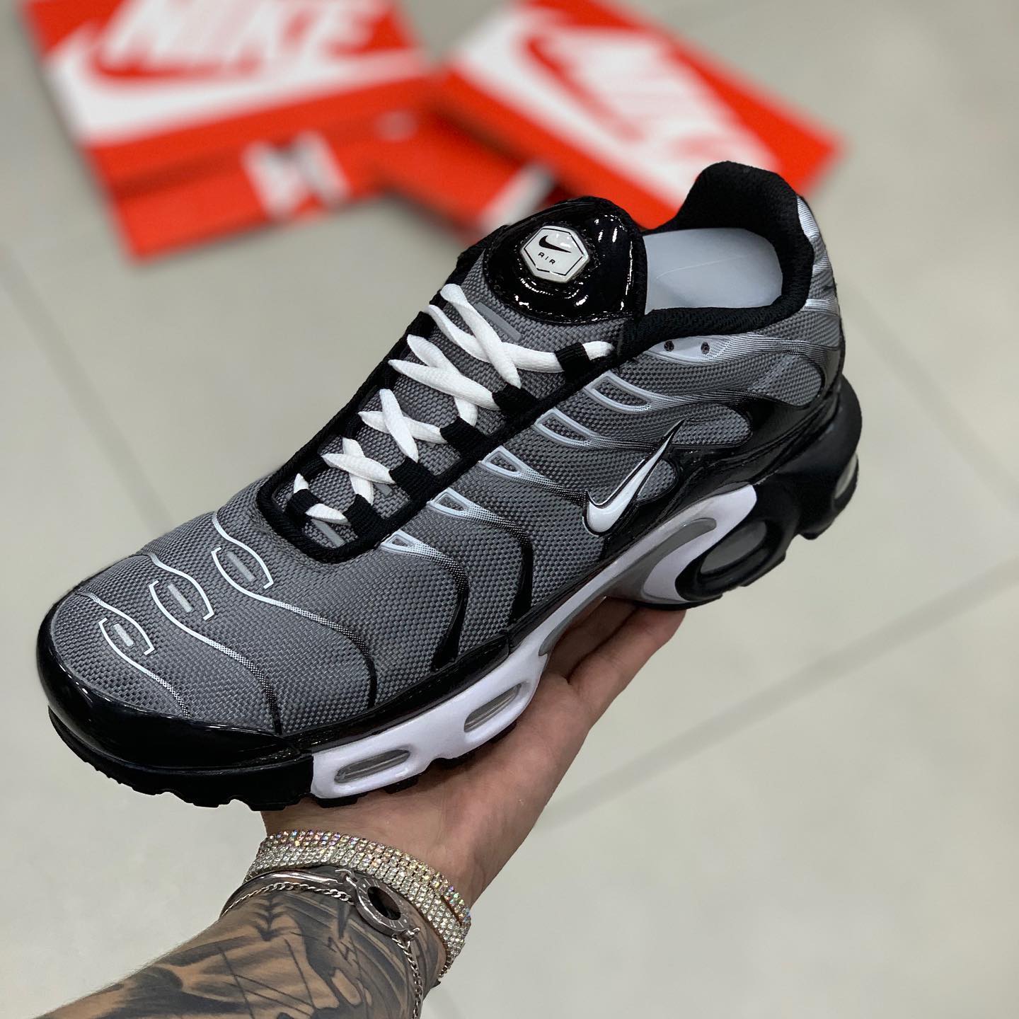 Air Max Plus TN Black Grey