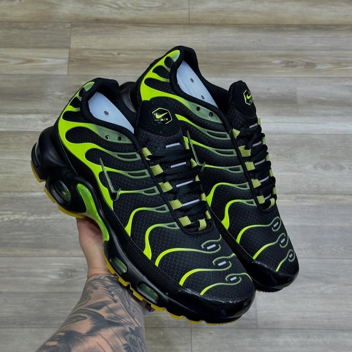 Air Max Plus TN Black & Cyber