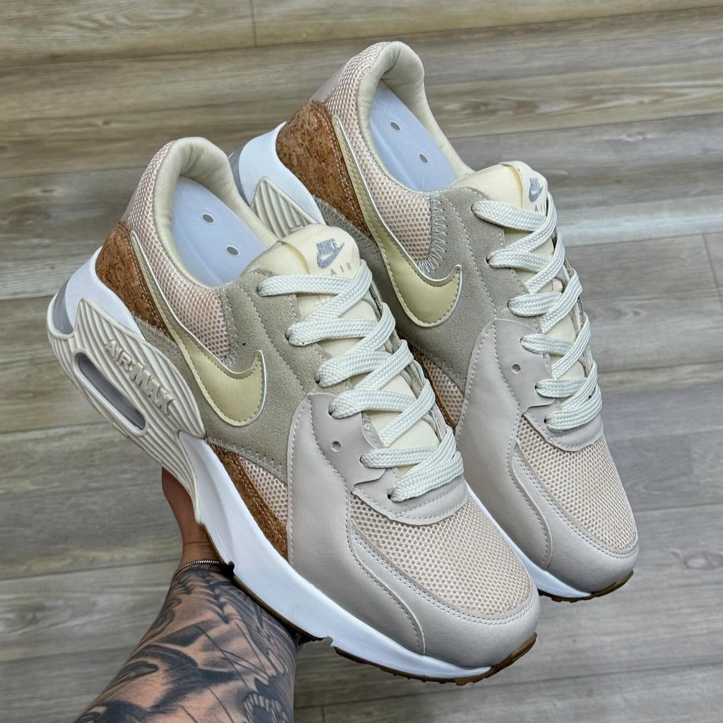 Air Max Excee Beige leather