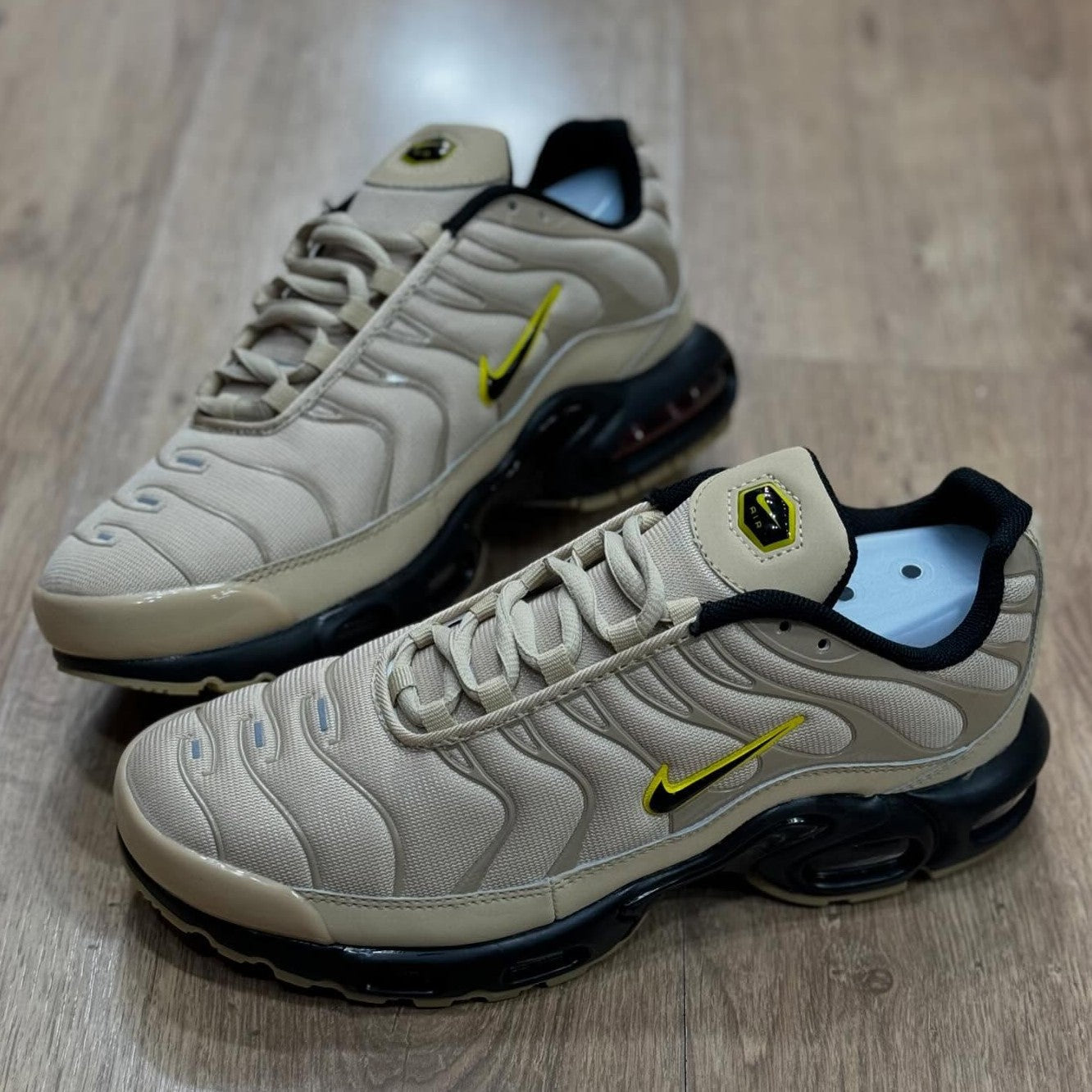 Air Max Plus TN Tan Black Gum
