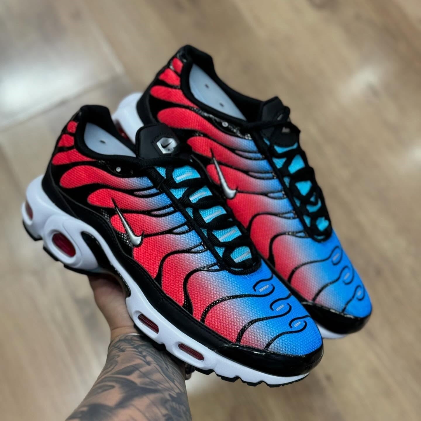 Air Max Plus TN University Blue Light Crimson