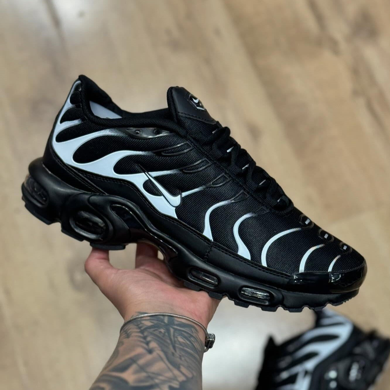 Air Max Plus TN Black Silver