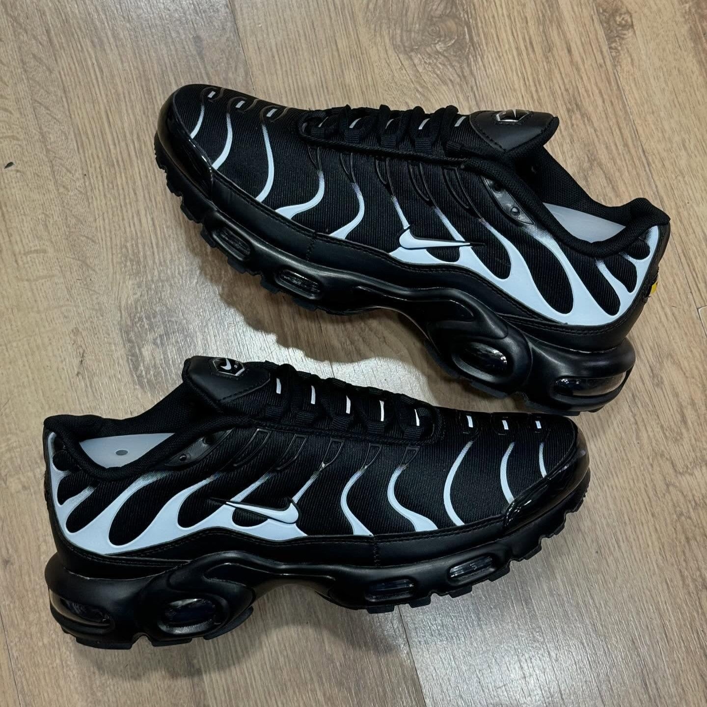 Air Max Plus TN Black Silver