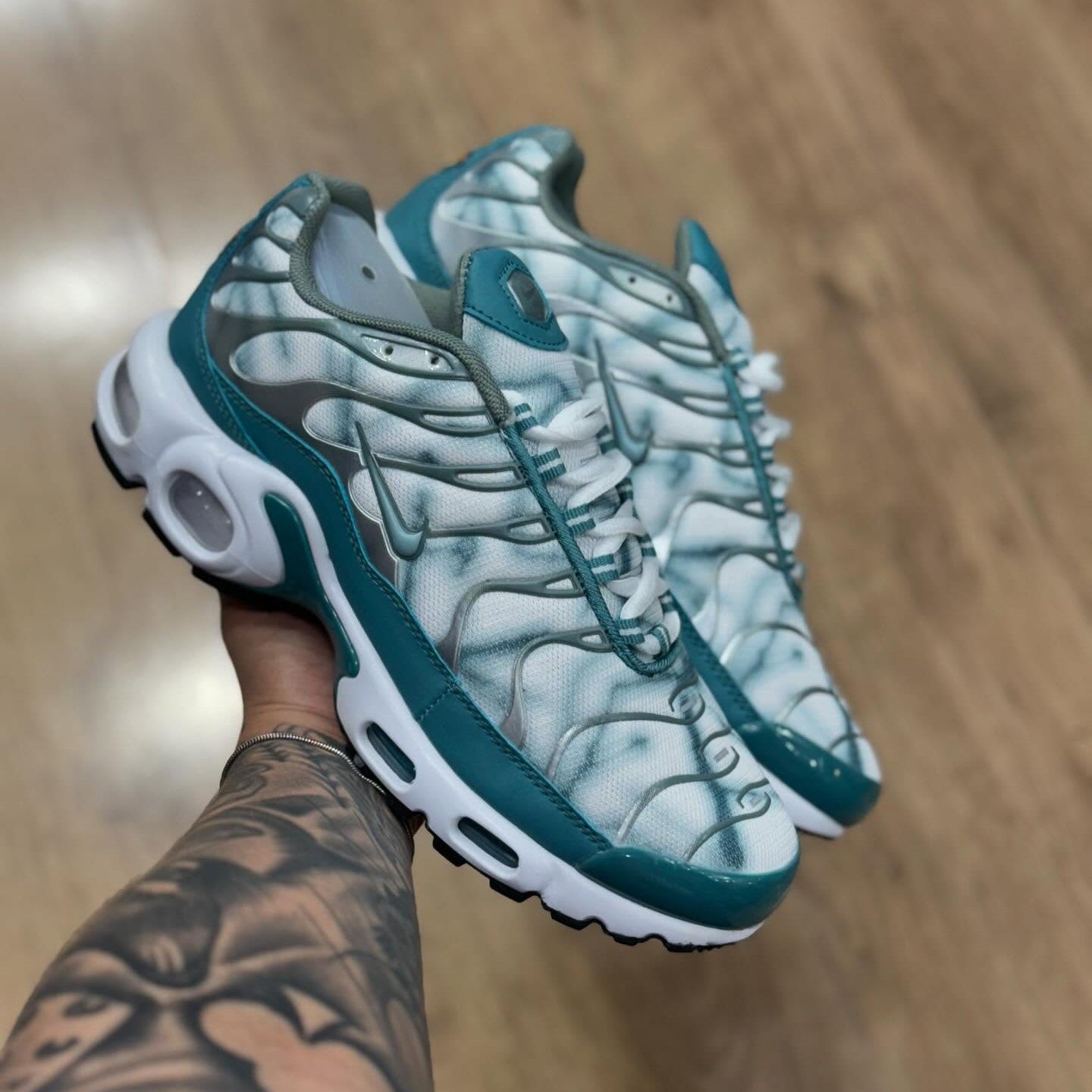 Air Max Plus TN Palm Pack Green