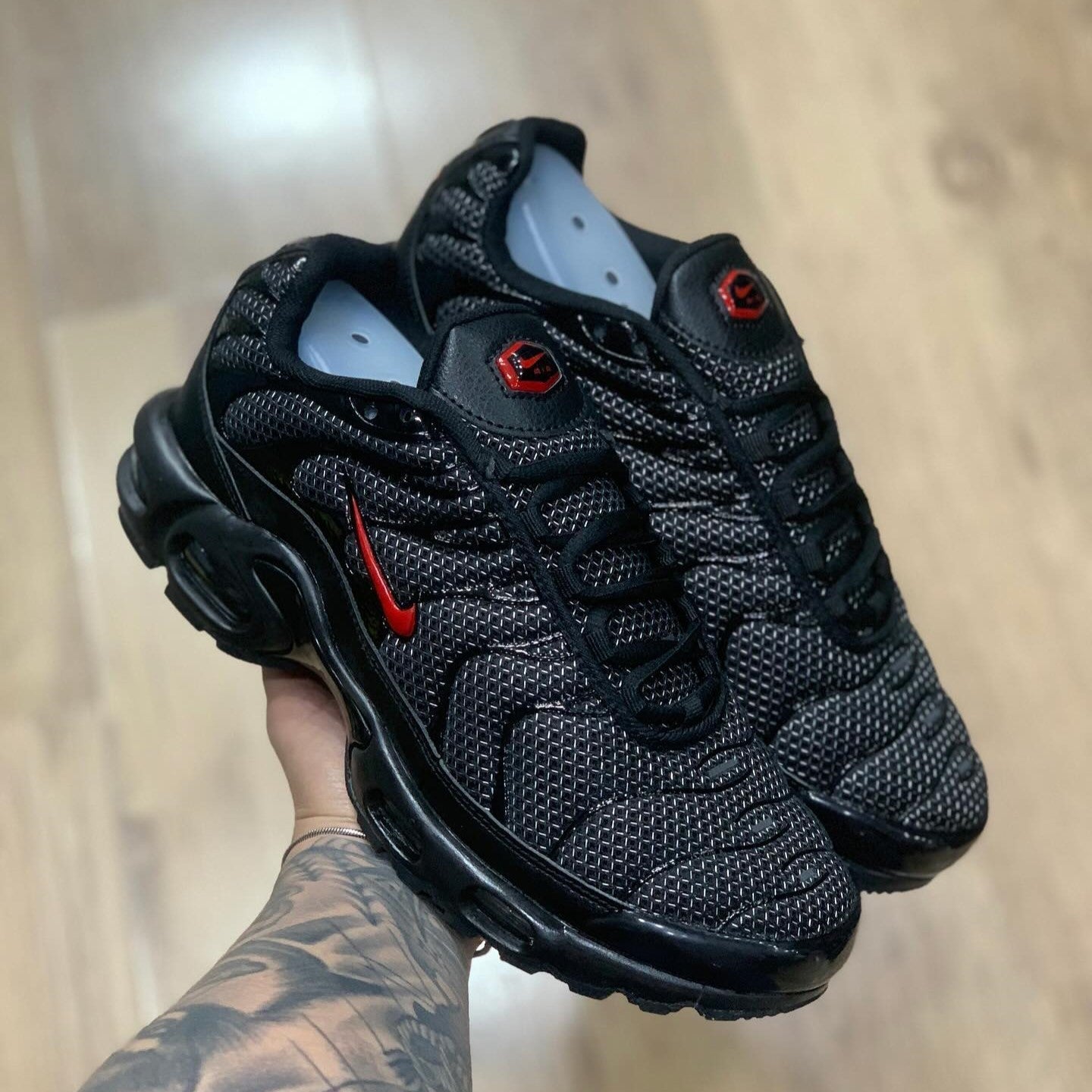 Air Max Plus TN GS Bred
